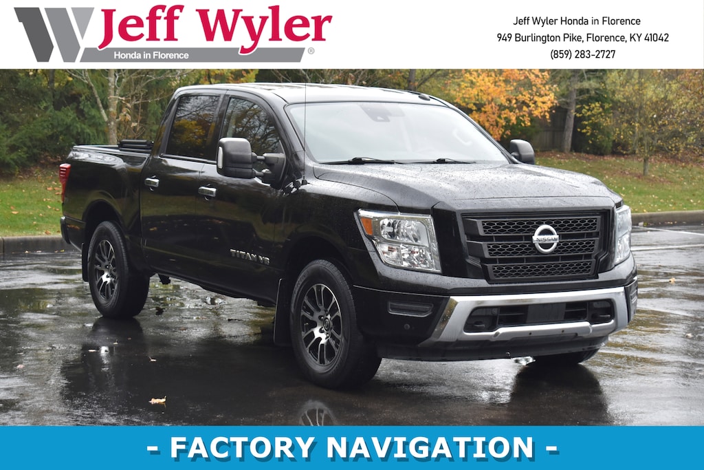 Used 2020 Nissan Titan SV Truck Crew Cab