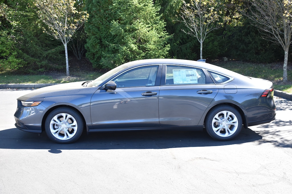 New 2025 Honda Accord LX Sedan