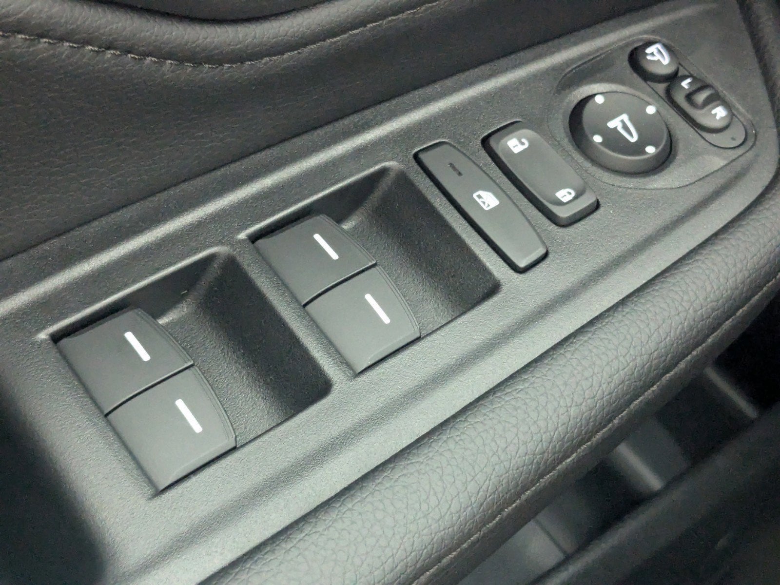 2026 Honda Odyssey Elite - Photo 14