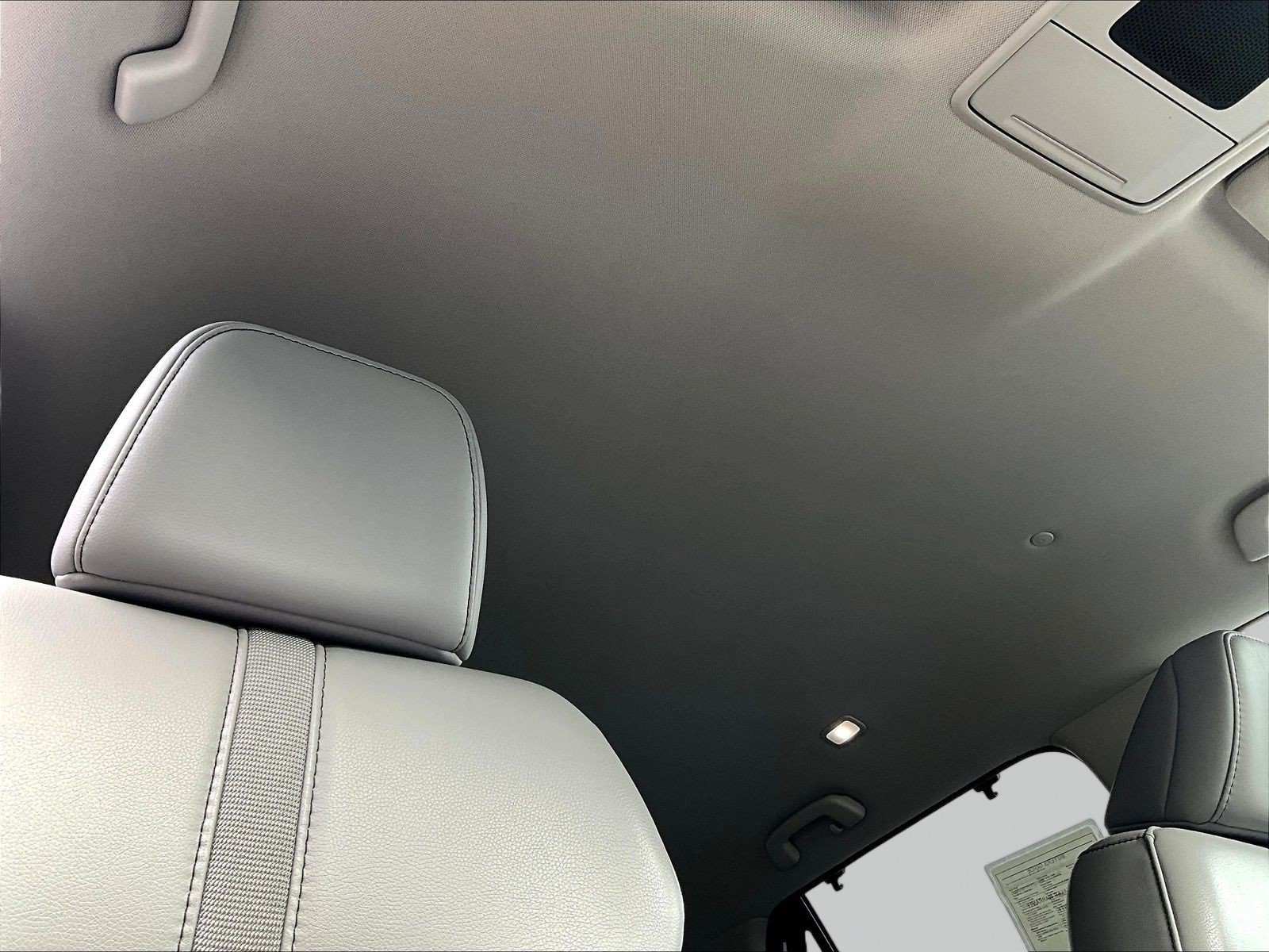 2025 Honda Pilot EX-L - Photo 31