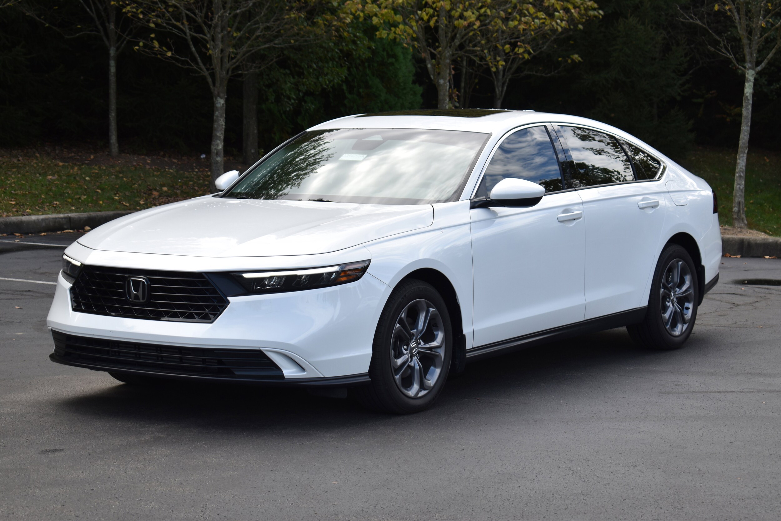 2023 Honda Accord EX photo 2