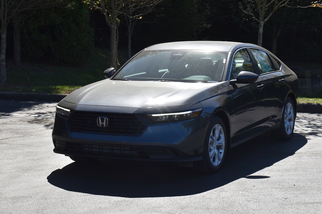 New 2025 Honda Accord LX Sedan