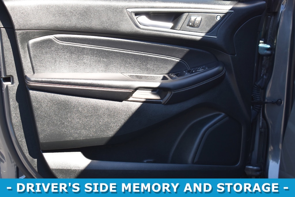 Used 2022 Ford Edge Titanium SUV