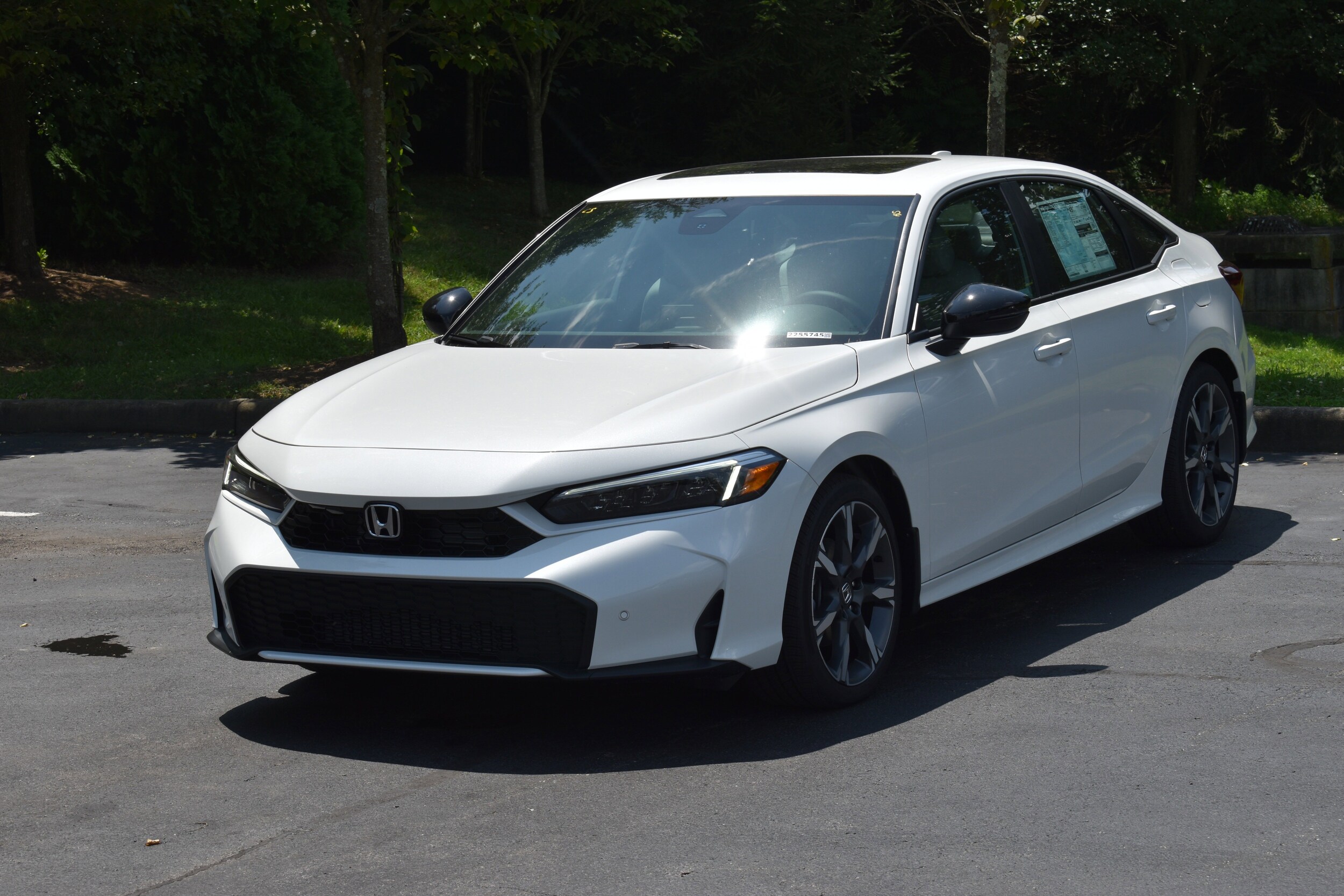 2026 Honda Civic Hybrid Sport Touring photo 3