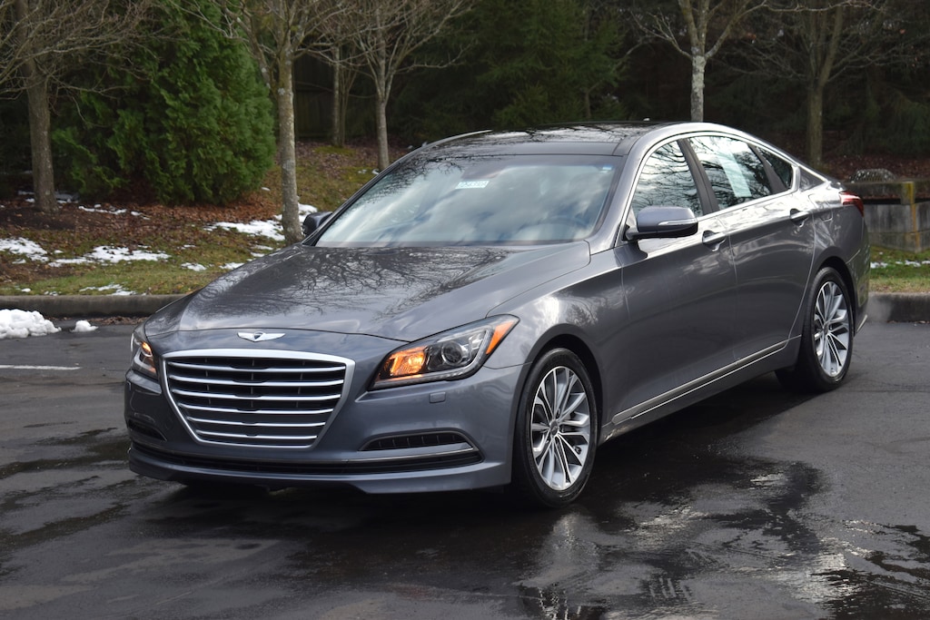 Used 2015 Hyundai Genesis 3.8 Sedan