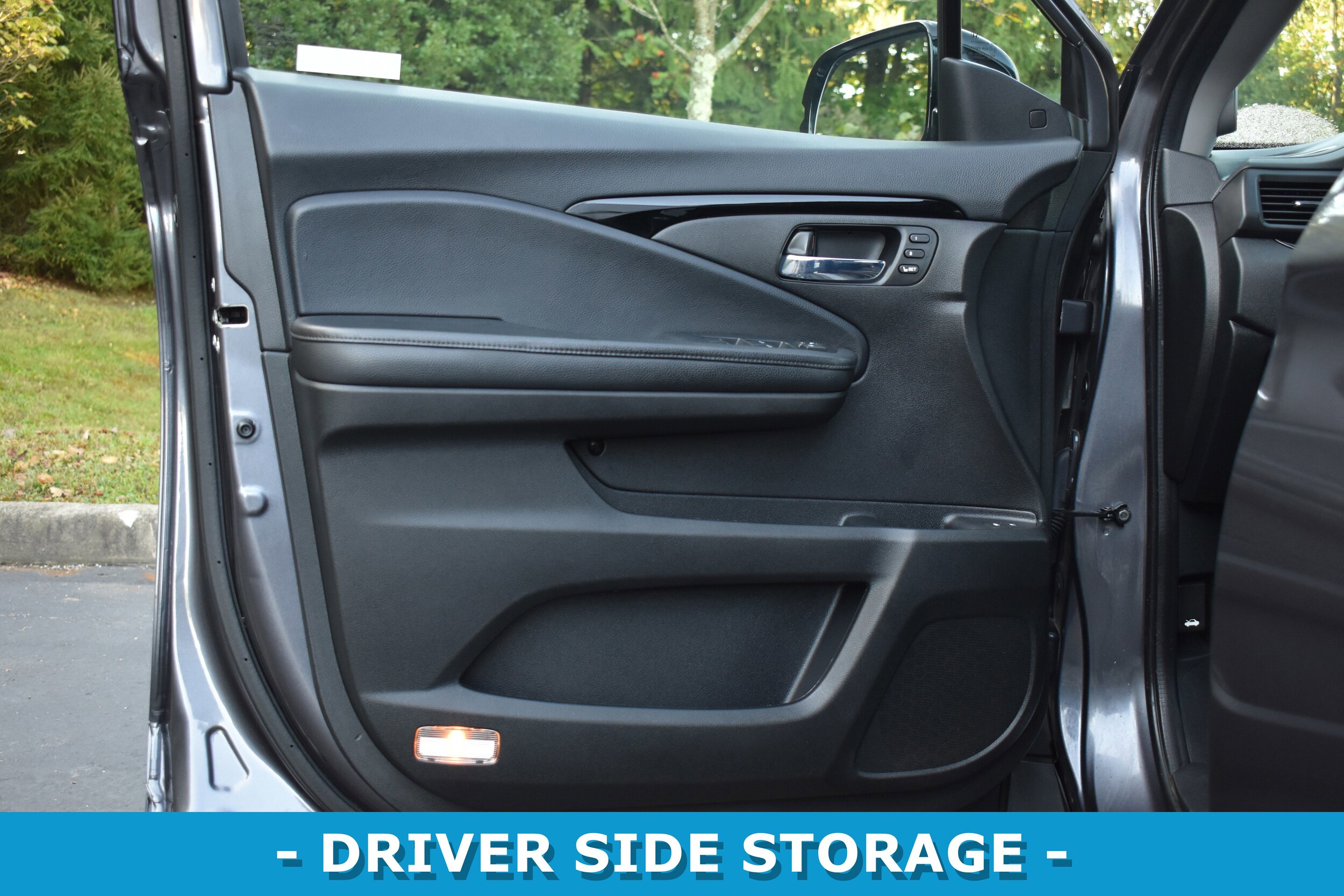 2022 Honda Pilot Touring photo 4