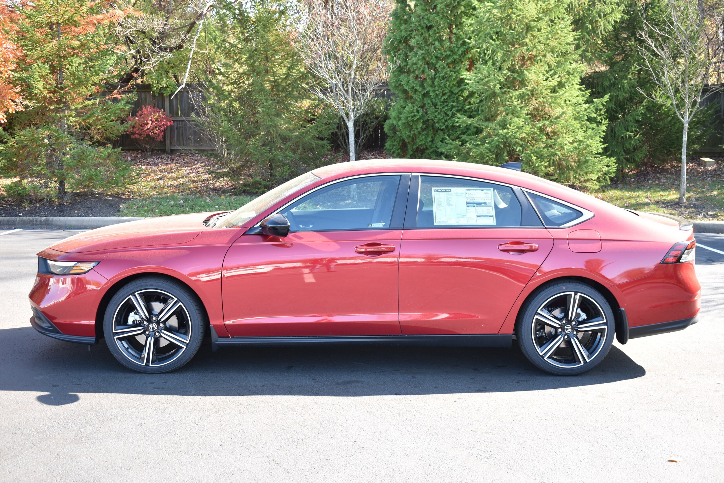 2025 Honda Accord Hybrid Sport photo 4
