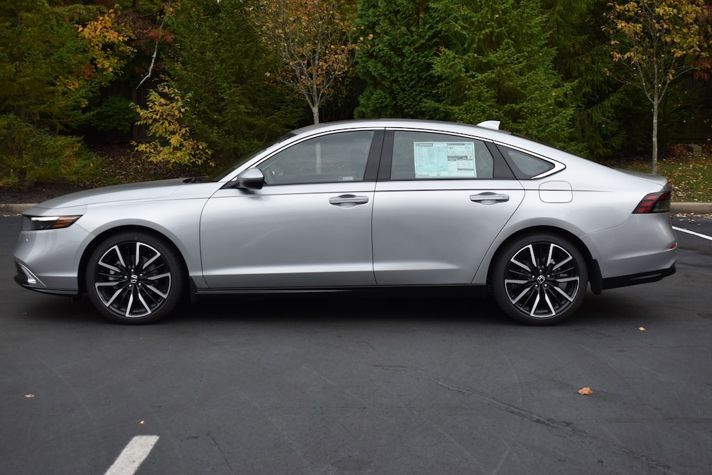 New 2025 Honda Accord Hybrid Touring Sedan