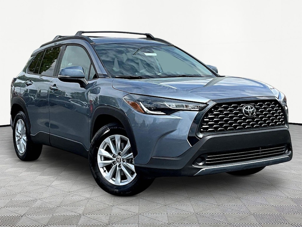 Used 2022 Toyota Corolla Cross LE SUV