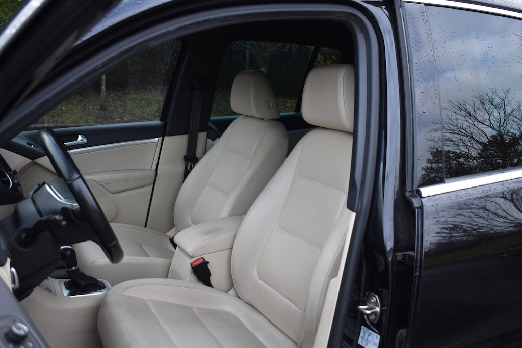 Used 2016 Volkswagen Tiguan 2.0T R-Line Automatic with 4MOTION SUV