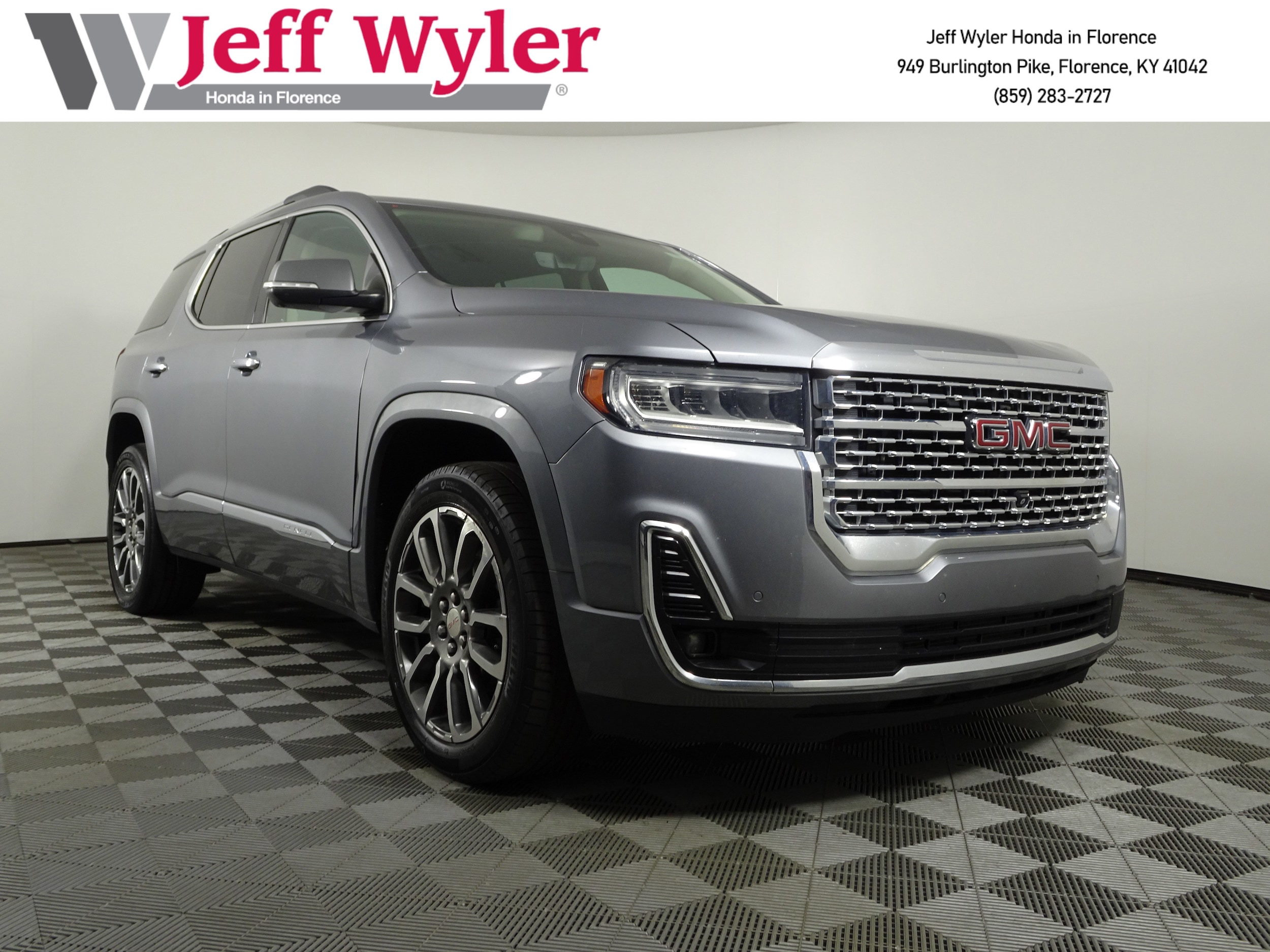 2021 GMC Acadia Denali's photo