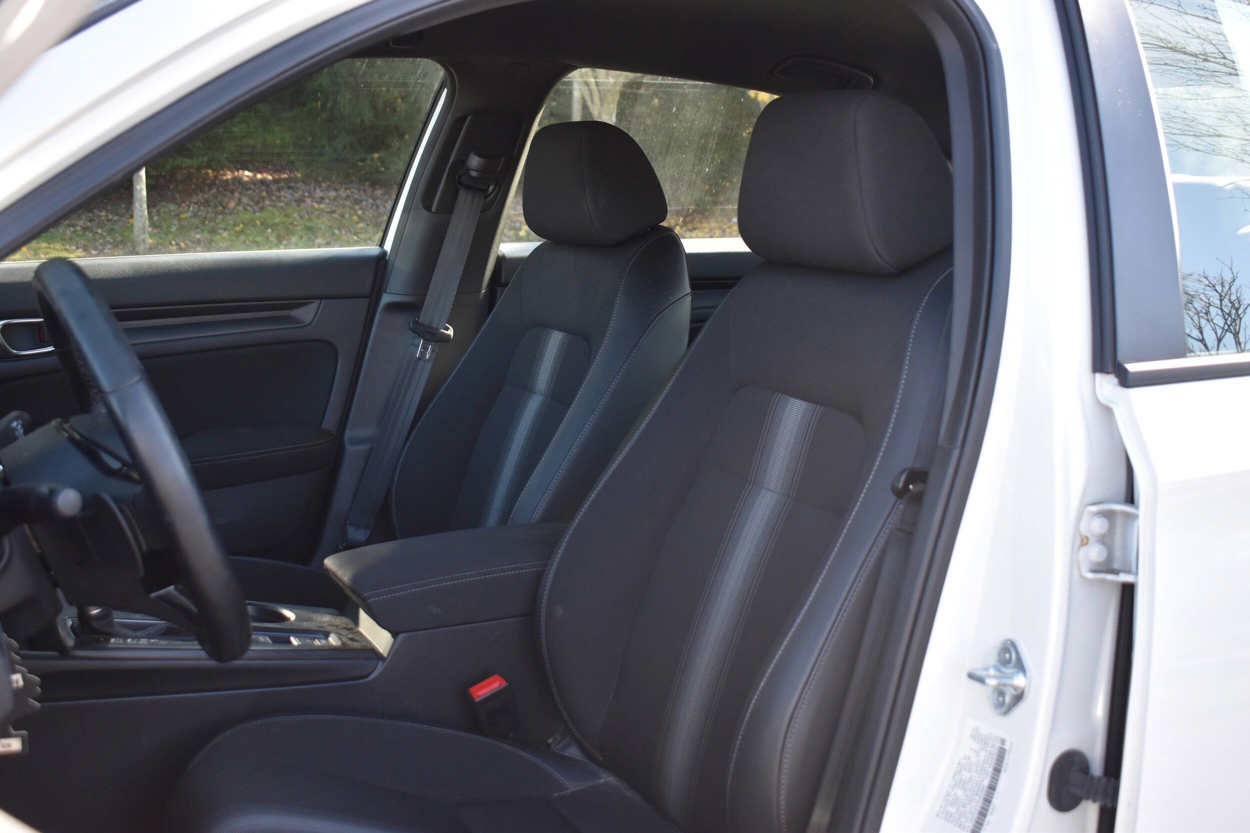 2025 Honda Civic Sport photo 3