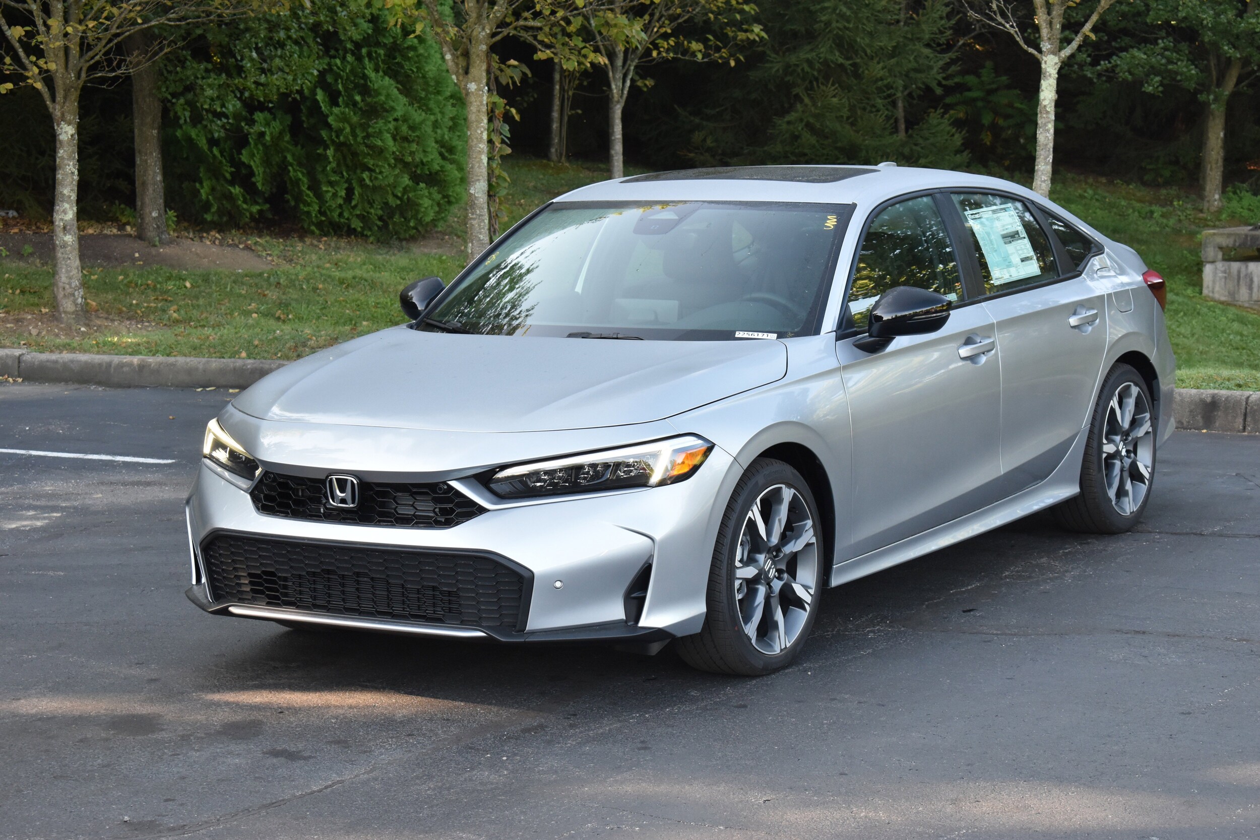 2026 Honda Civic Hybrid Sport Touring photo 3