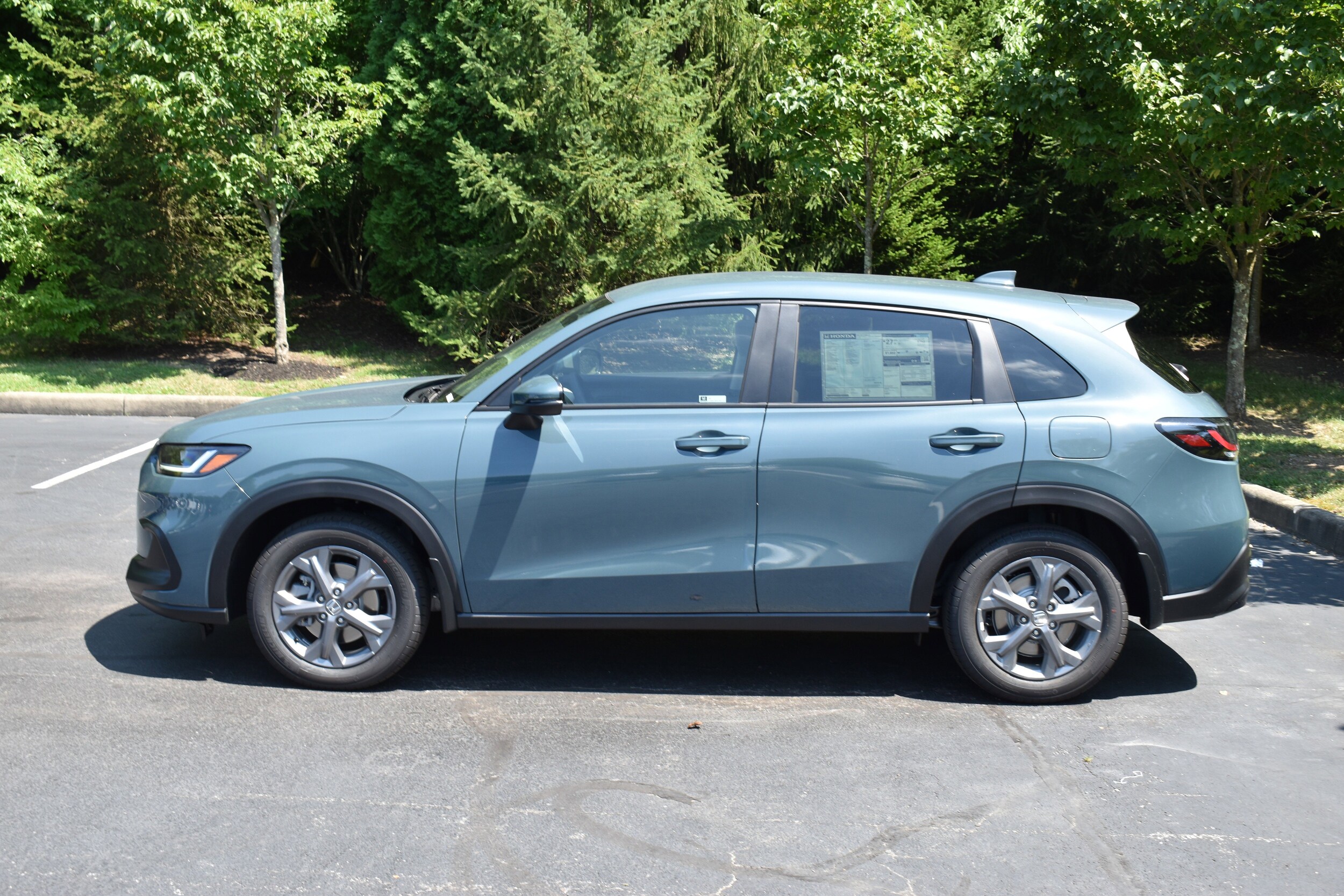 2026 Honda HR-V LX photo 4