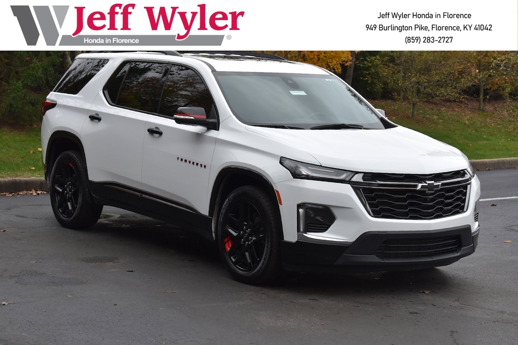 Used 2023 Chevrolet Traverse Premier SUV