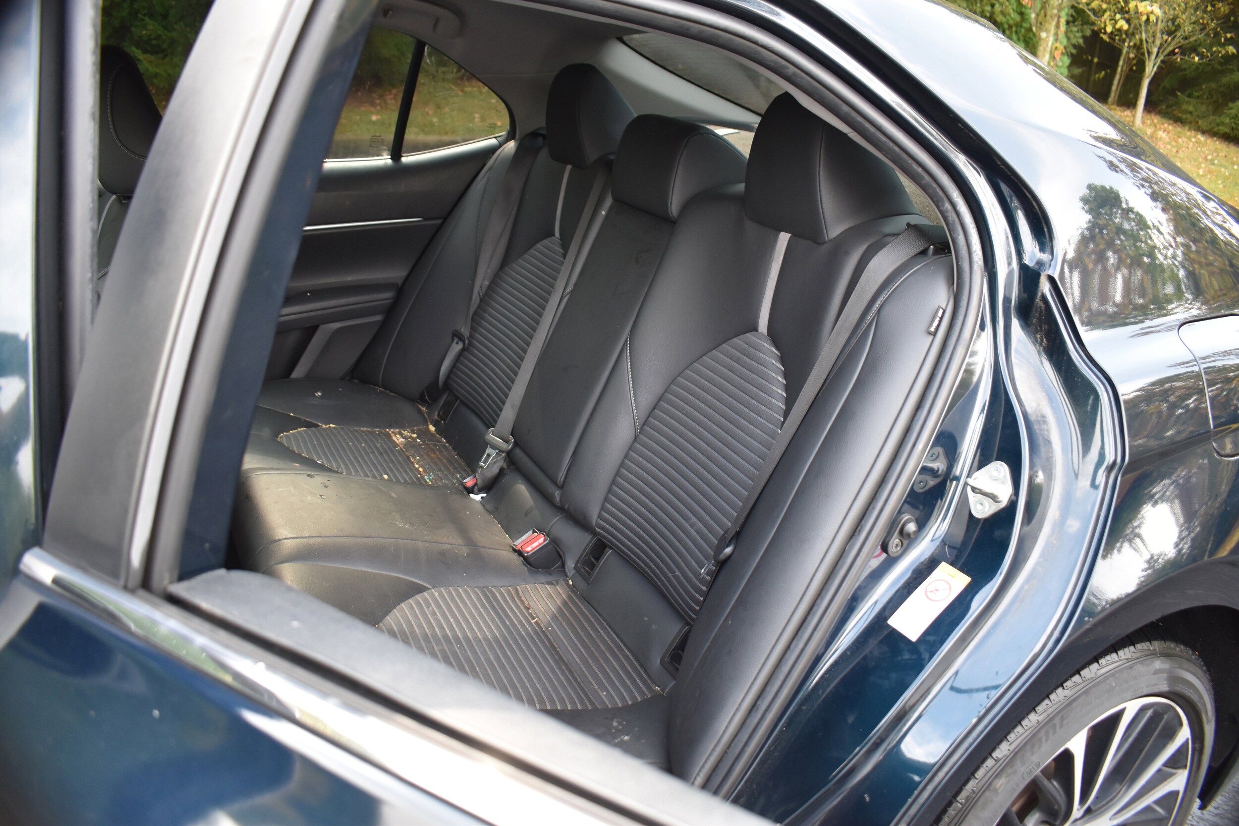 2018 Toyota Camry SE photo 4