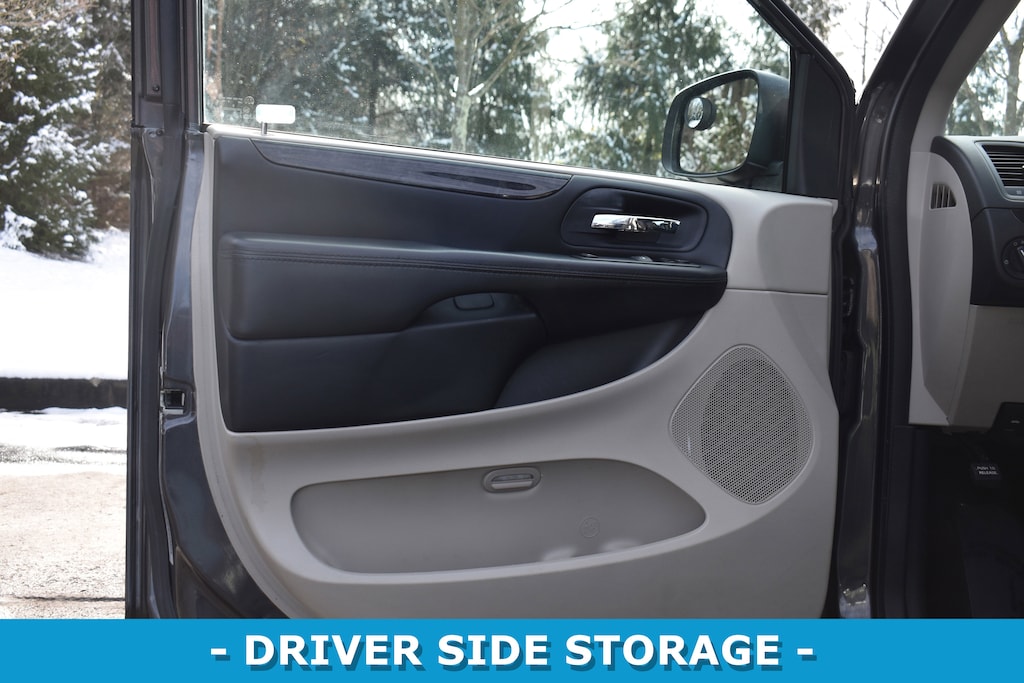 Used 2016 Dodge Grand Caravan AVP/SE Van