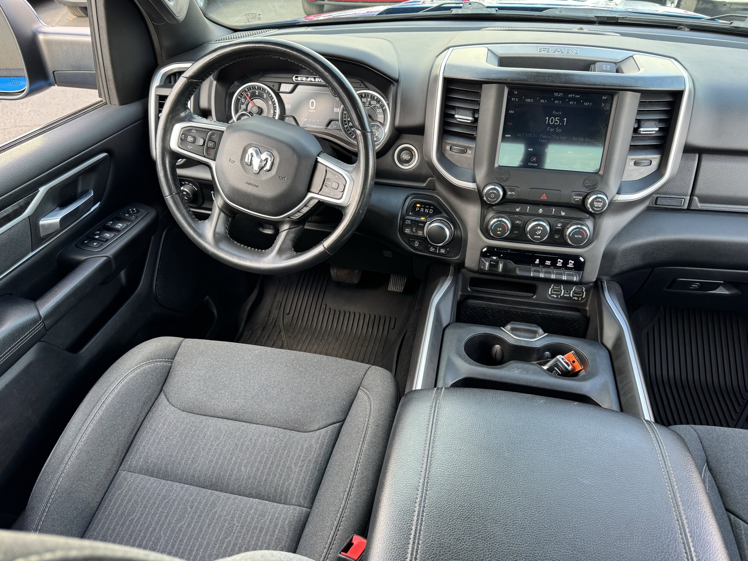 2021 Ram 1500 Big Horn Lone Star photo 3