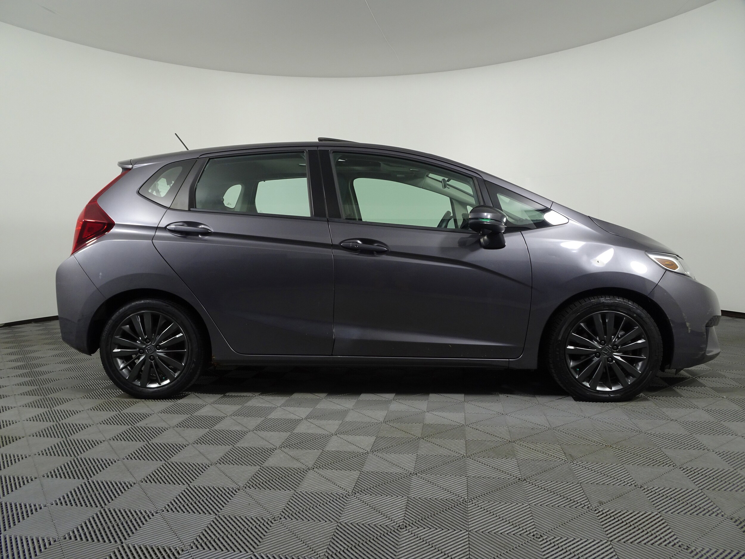 2015 Honda Fit EX photo 2