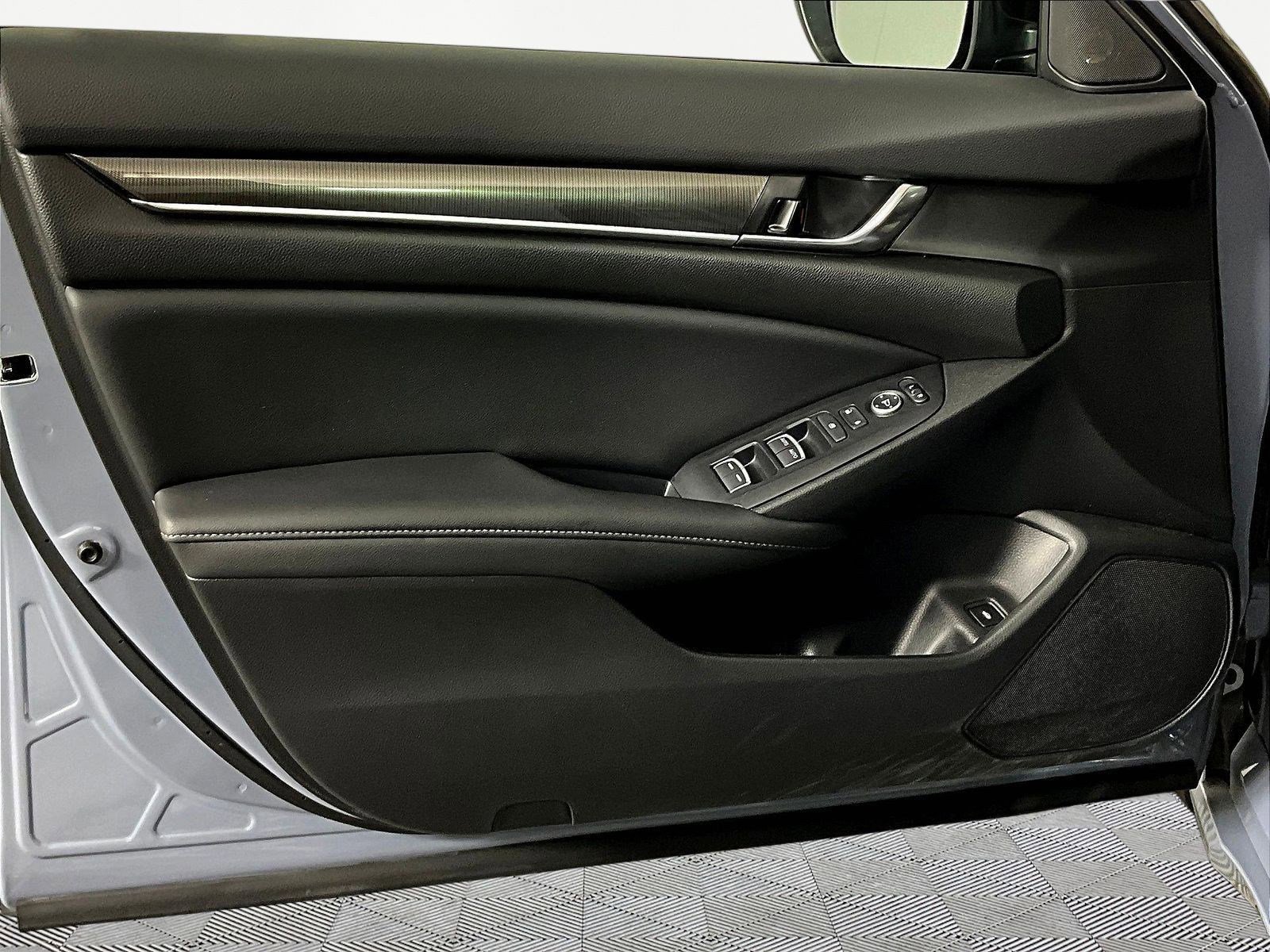 2022 Honda Accord Hybrid Sport - Photo 20