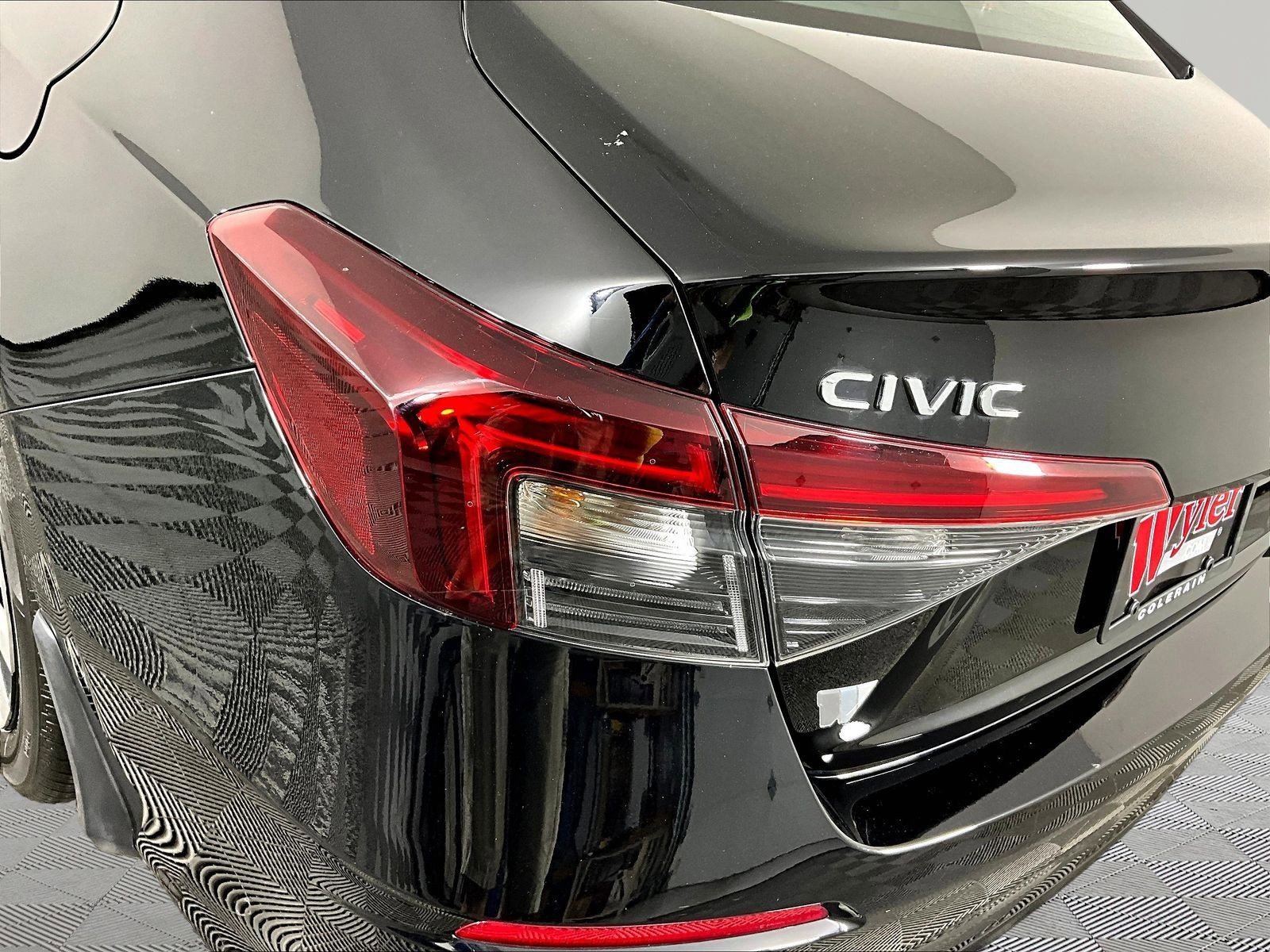 2025 Honda Civic LX - Photo 23