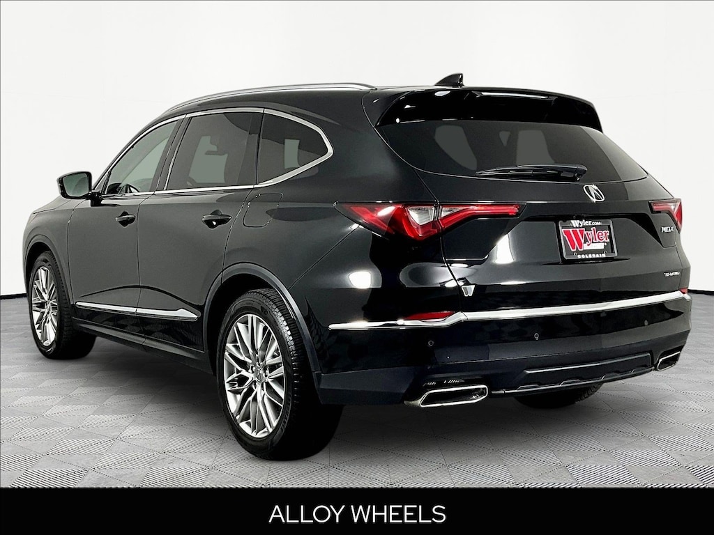 Used 2023 Acura MDX SH-AWD w/Advance Package SUV