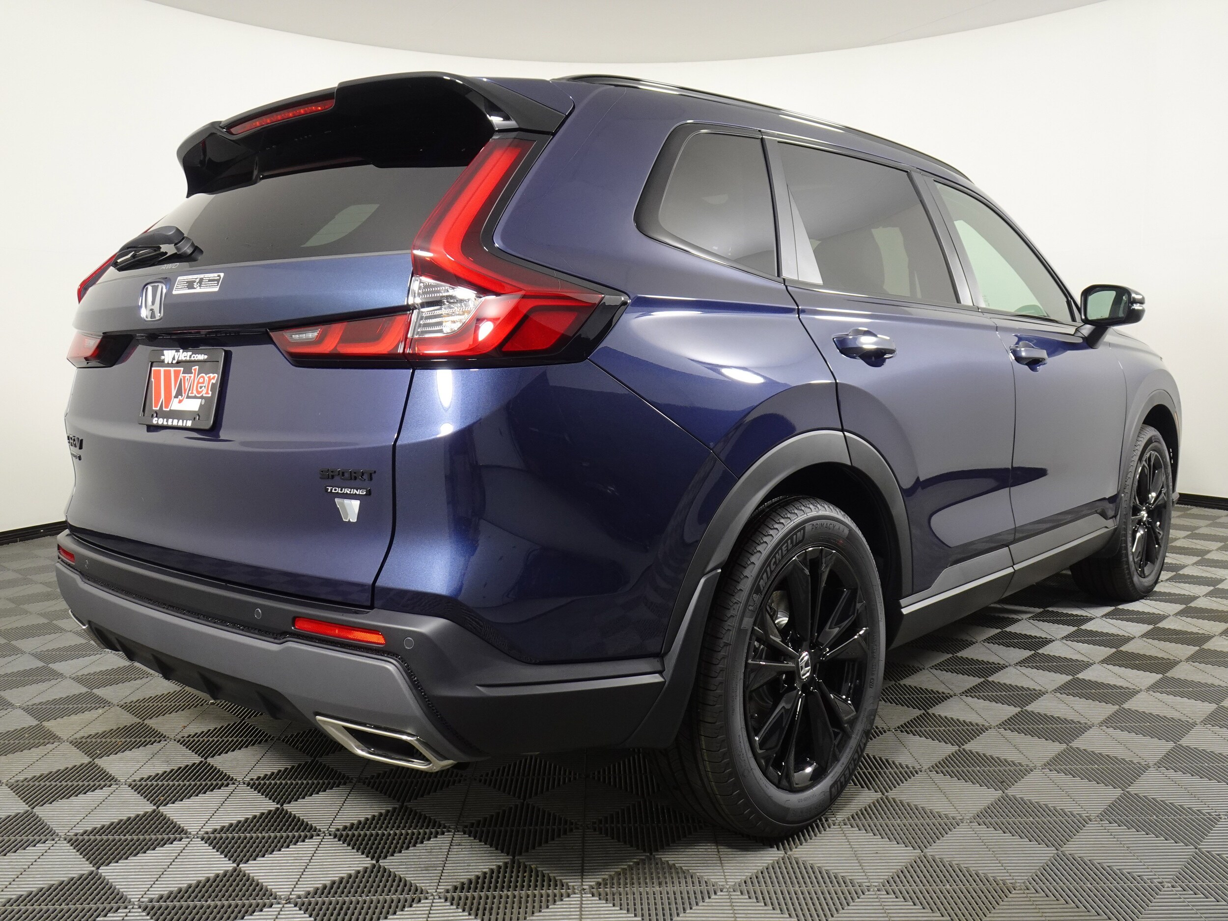 2026 Honda CR-V Hybrid Sport Touring photo 3