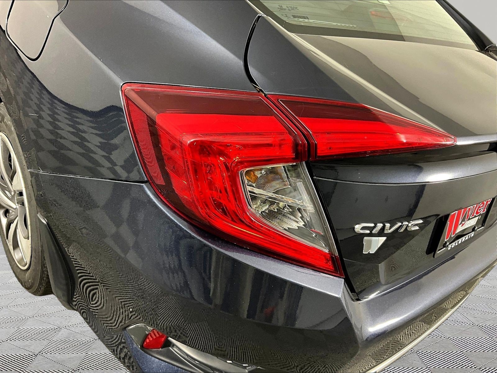 2019 Honda Civic LX - Photo 26