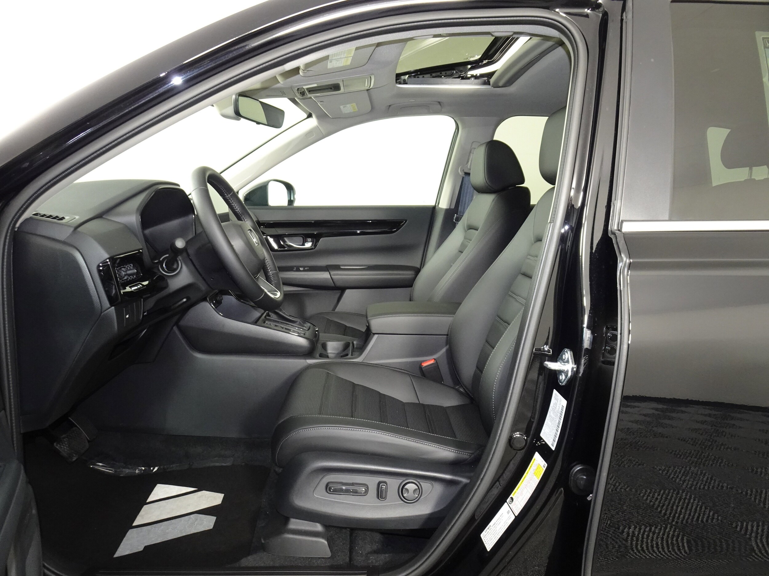 2026 Honda CR-V EX-L photo 3