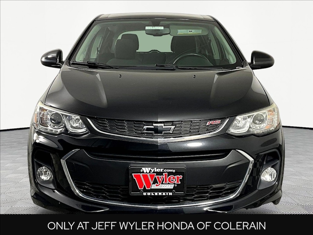 Used 2018 Chevrolet Sonic 5dr HB Auto LT w/1SD Hatchback