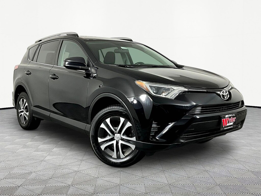 Used 2016 Toyota RAV4 AWD 4dr LE SUV