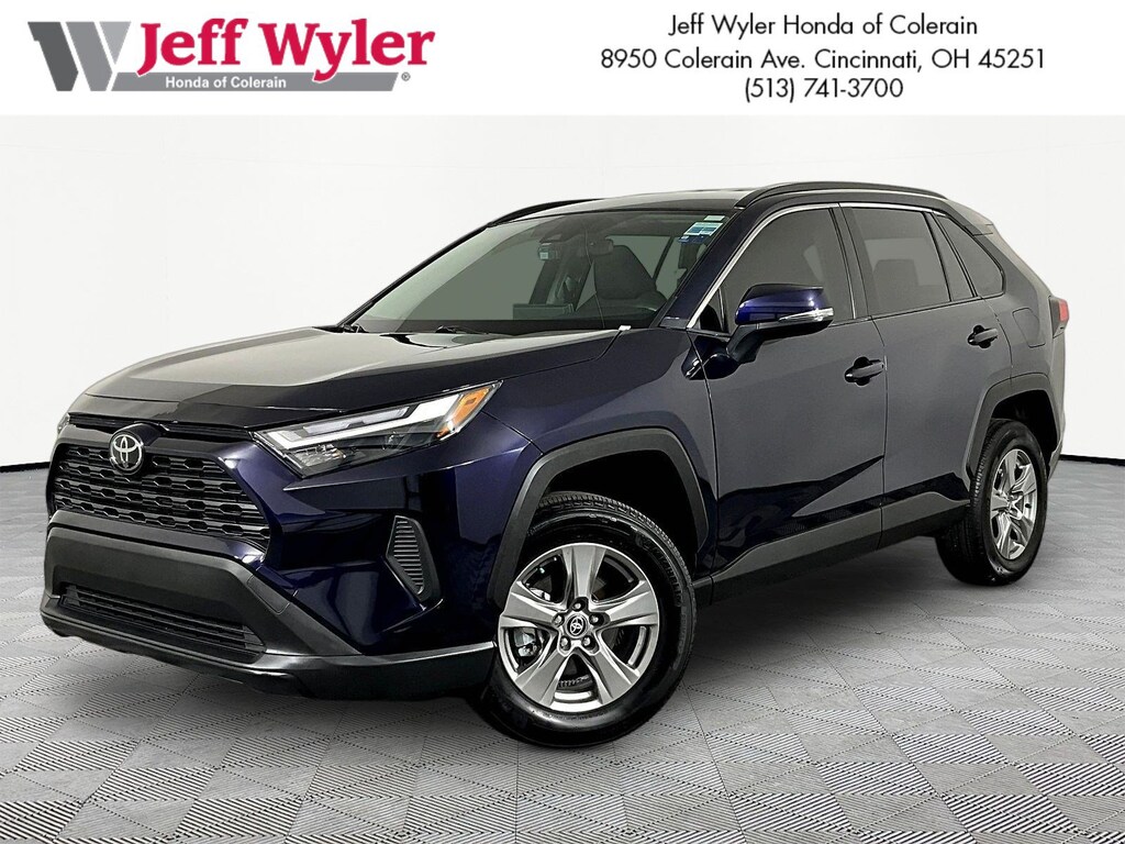 Used 2025 Toyota RAV4 XLE AWD SUV