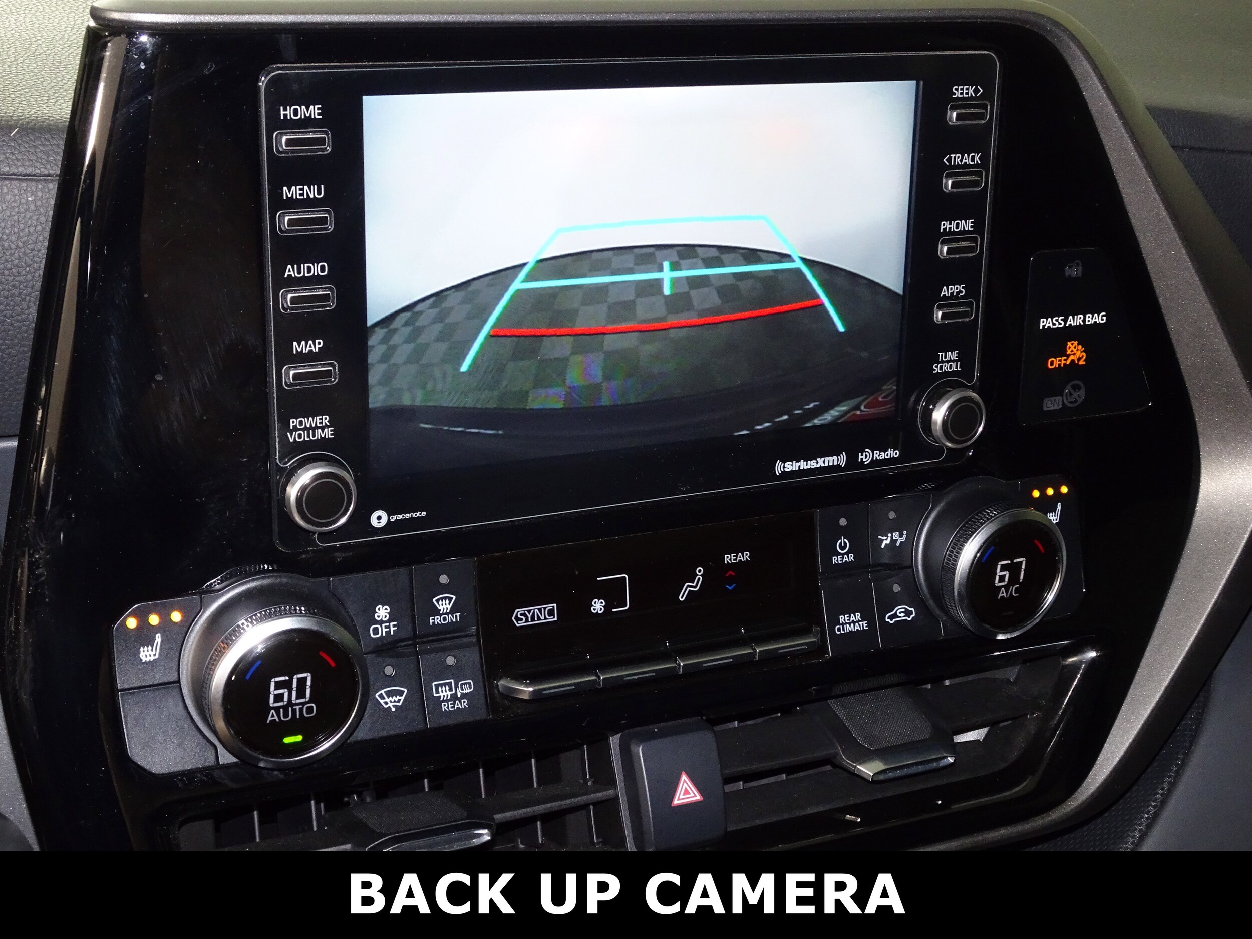 2022 Toyota Highlander XLE photo 4