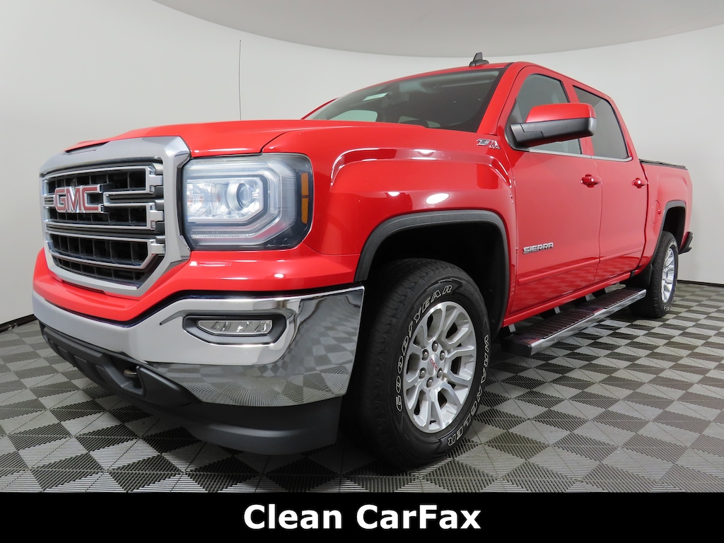 Used 2017 GMC Sierra 1500 4WD Crew Cab 143.5 SLE Truck Crew Cab