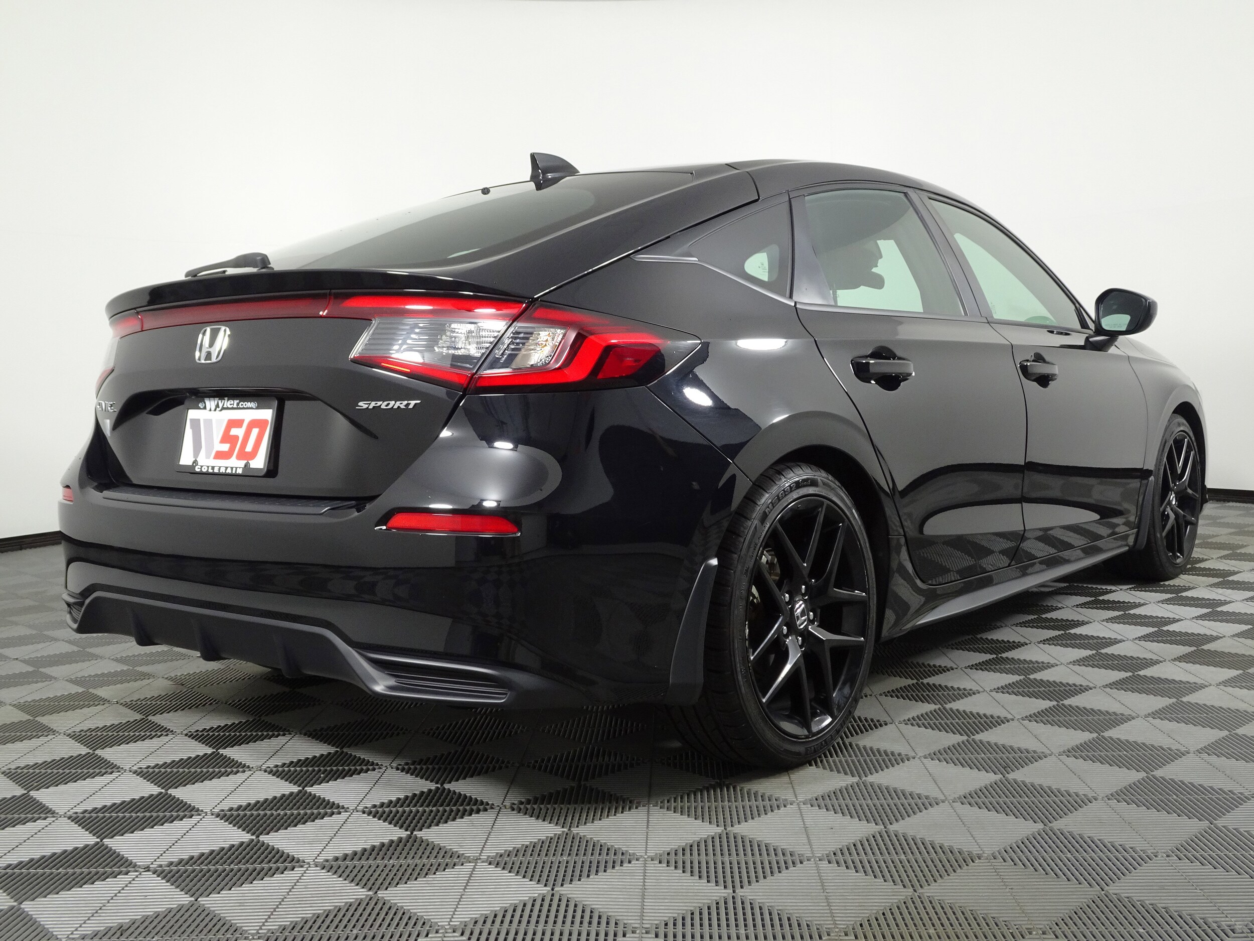2023 Honda Civic Hatchback Sport photo 3