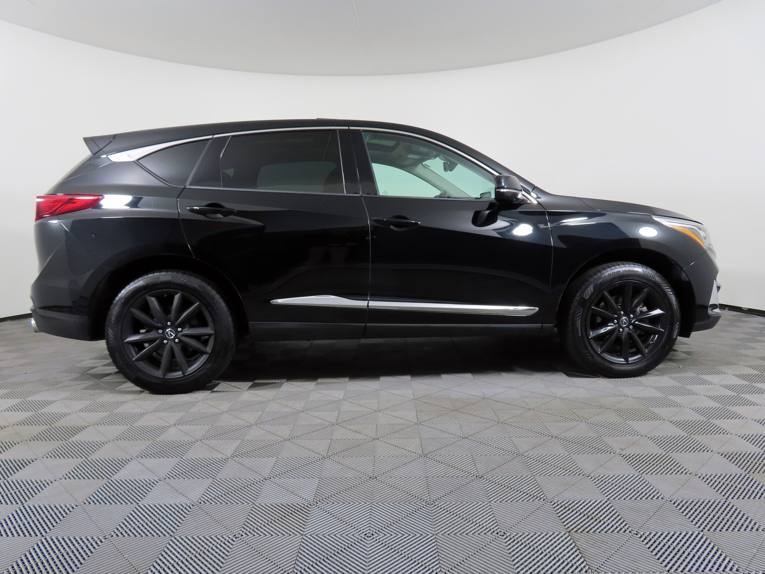 2020 Acura RDX Technology photo 2