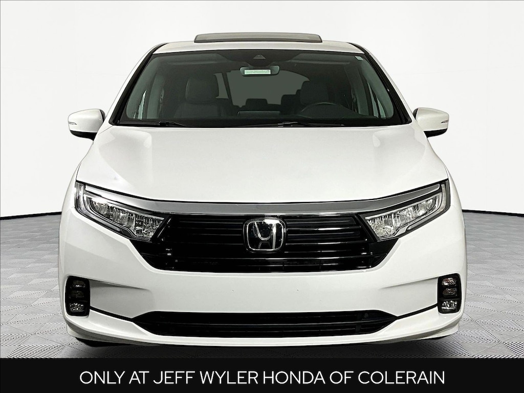 Used 2024 Honda Odyssey EX-L Auto Van
