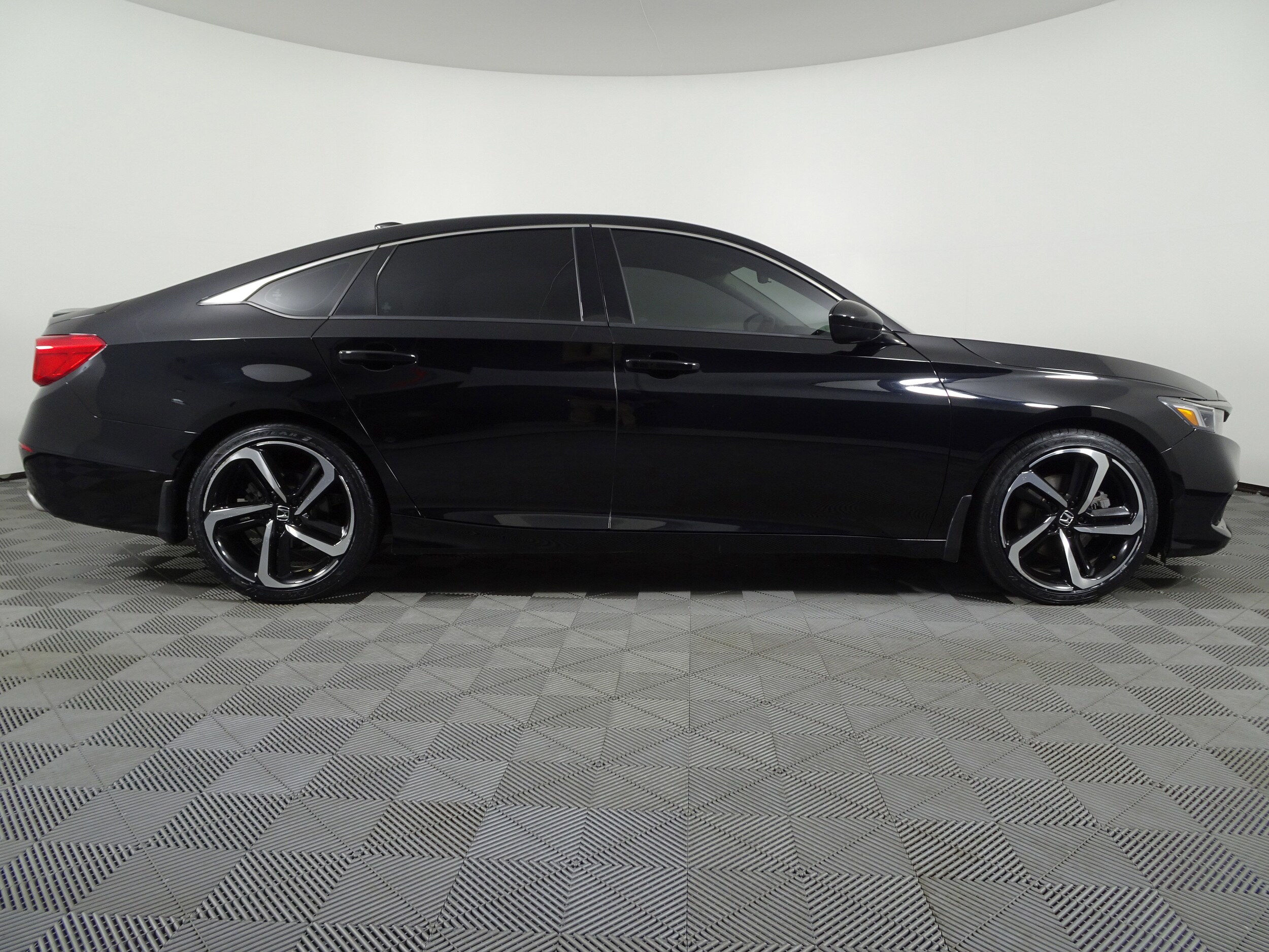 2022 Honda Accord Sport SE 1.5T photo 2