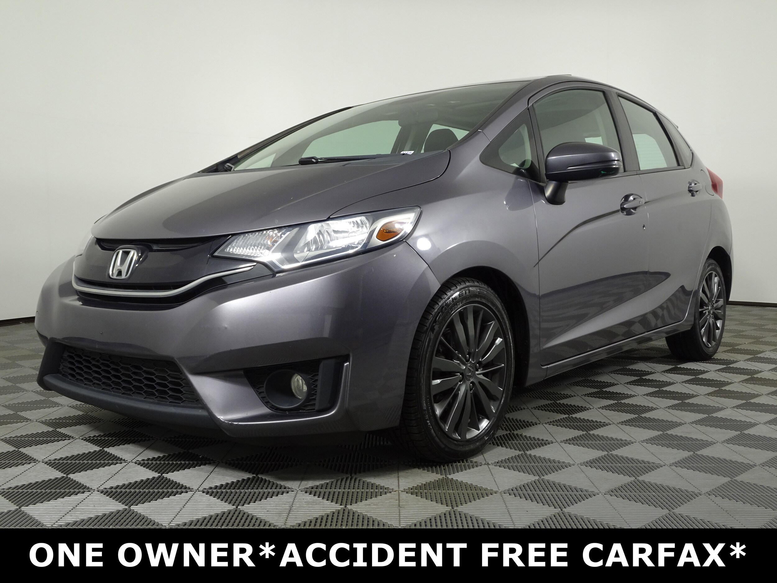 2015 Honda Fit EX photo 2