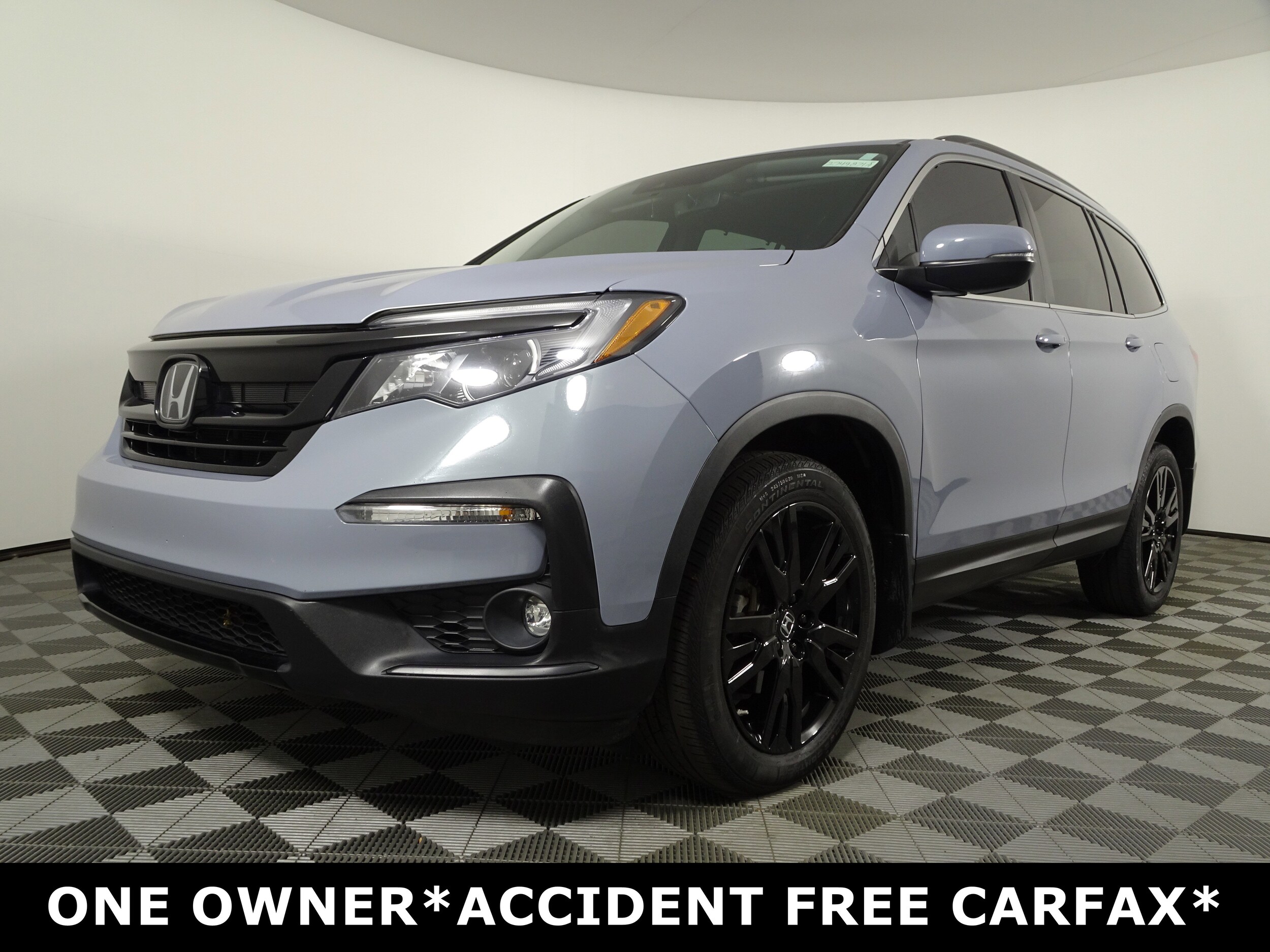 2022 Honda Pilot Special Edition photo 2