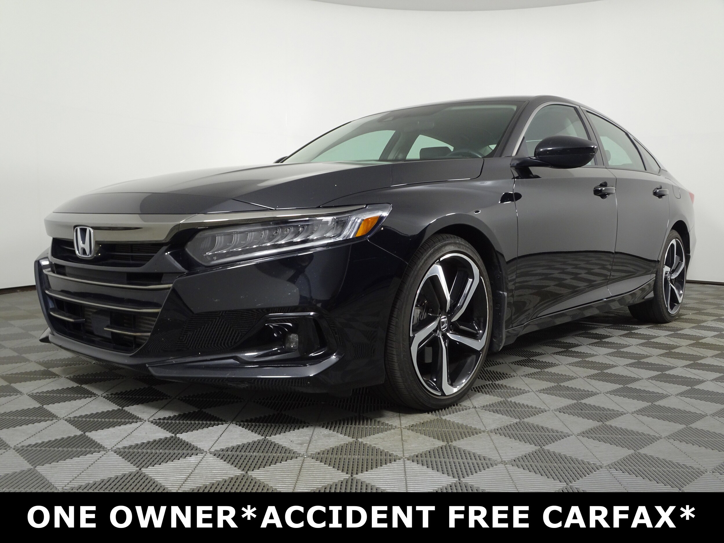 2022 Honda Accord Sport SE 1.5T photo 2