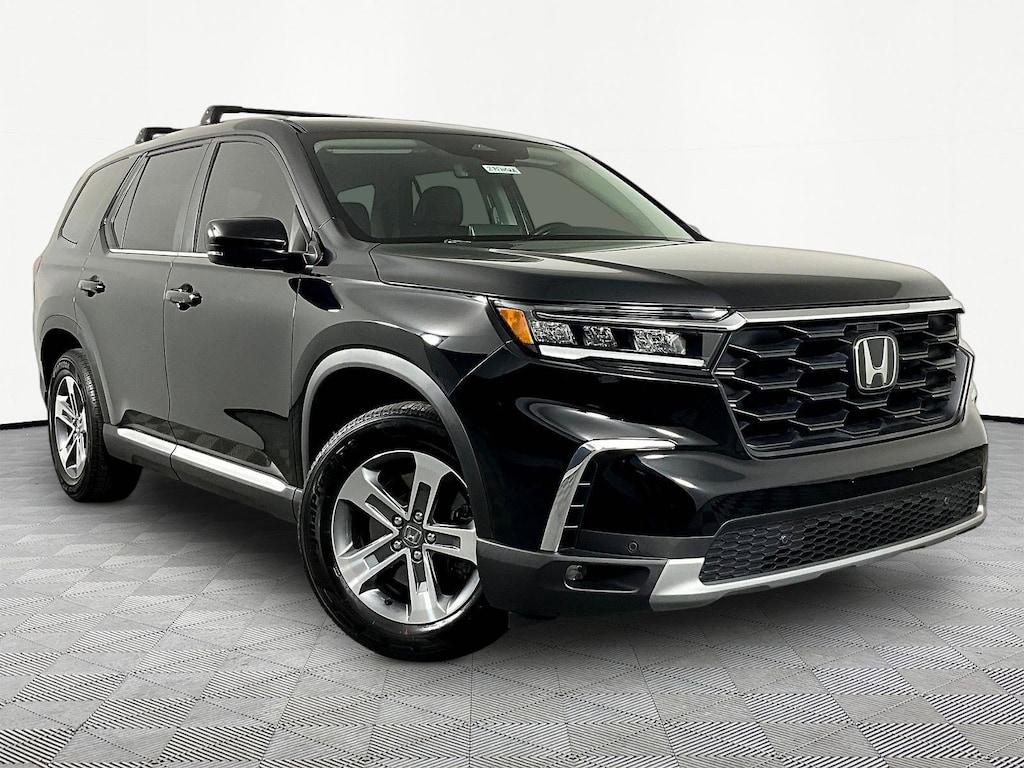 Certified 2025 Honda Pilot EX-L 2WD SUV