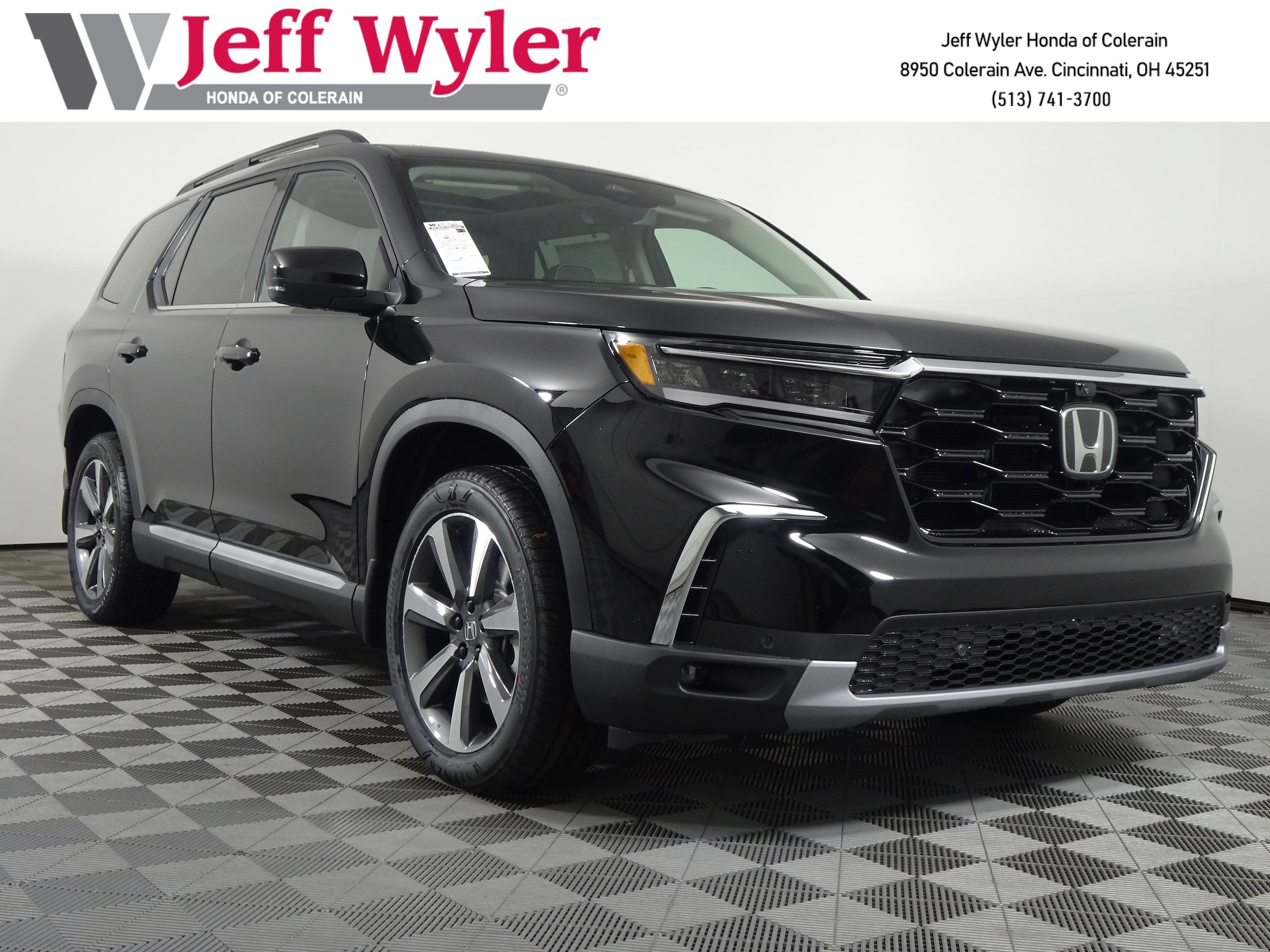 2025 Honda Pilot Elite's photo