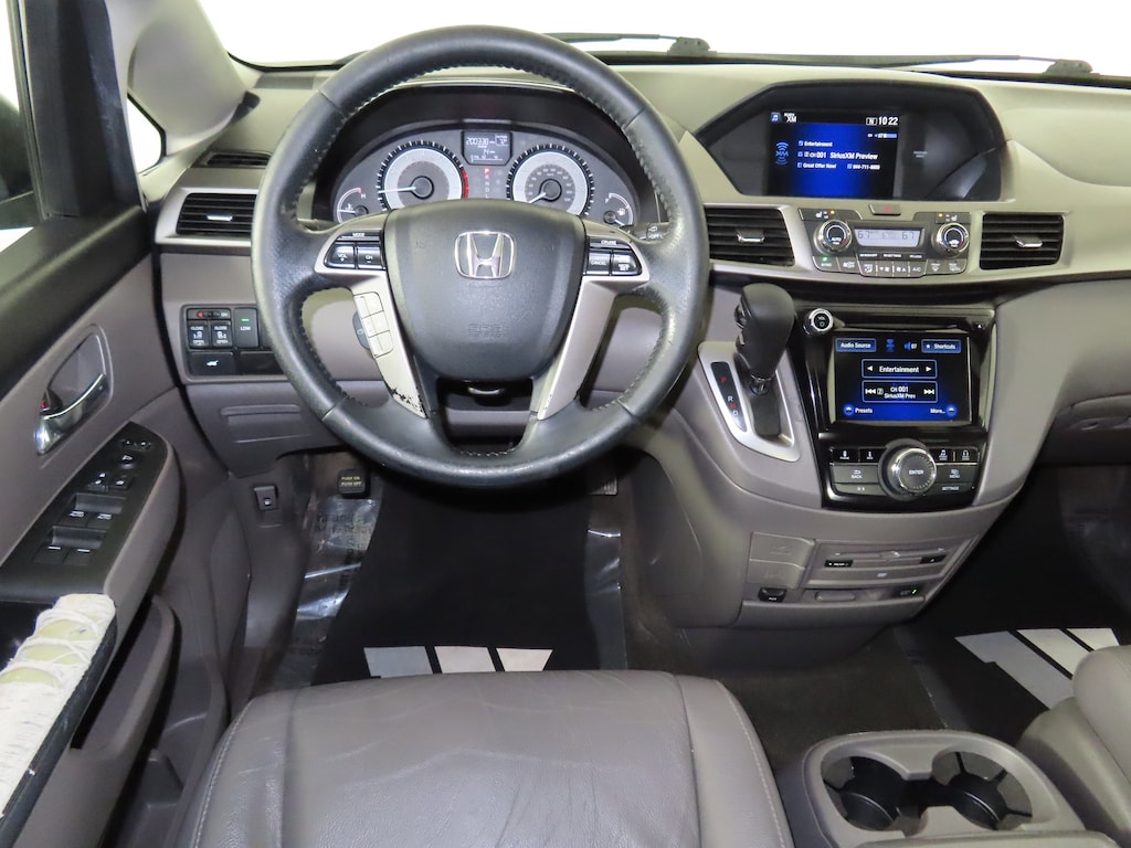 Used 2016 Honda Odyssey 5dr EX-L w/RES Van Passenger Van