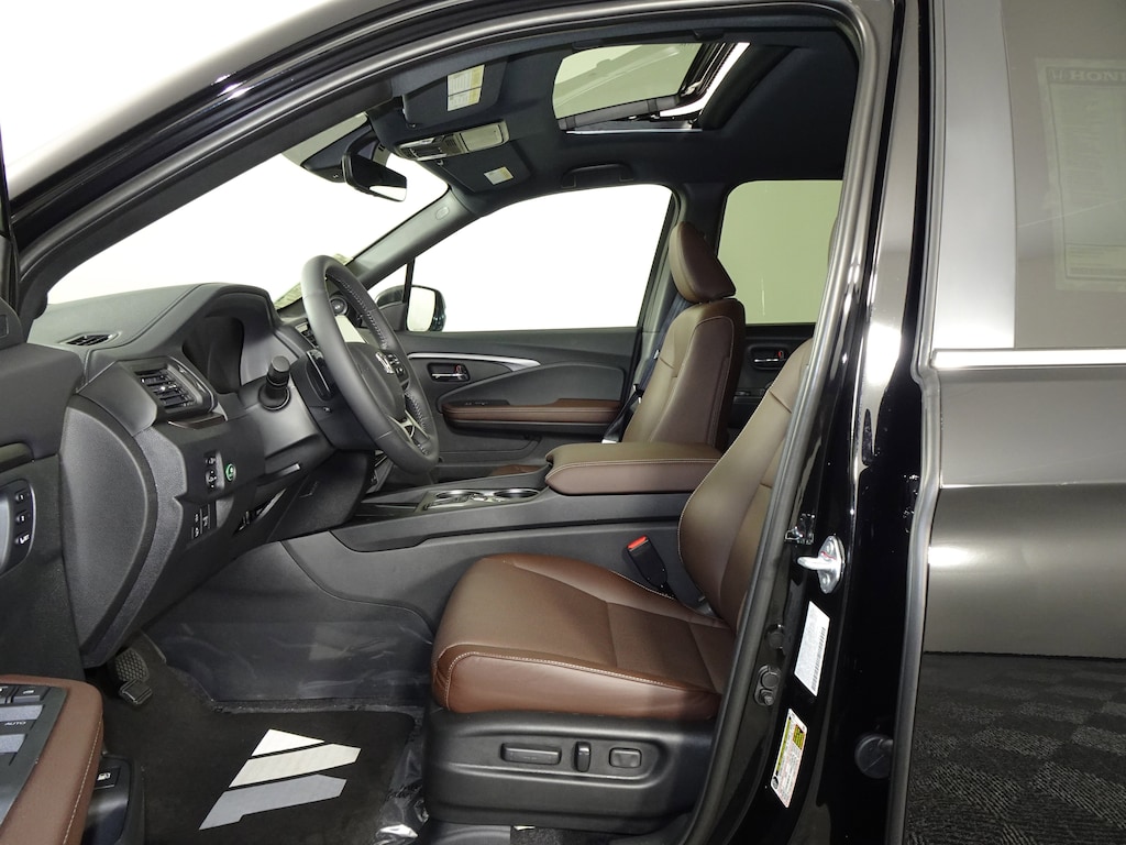 New 2026 Honda Ridgeline RTL Truck Crew Cab