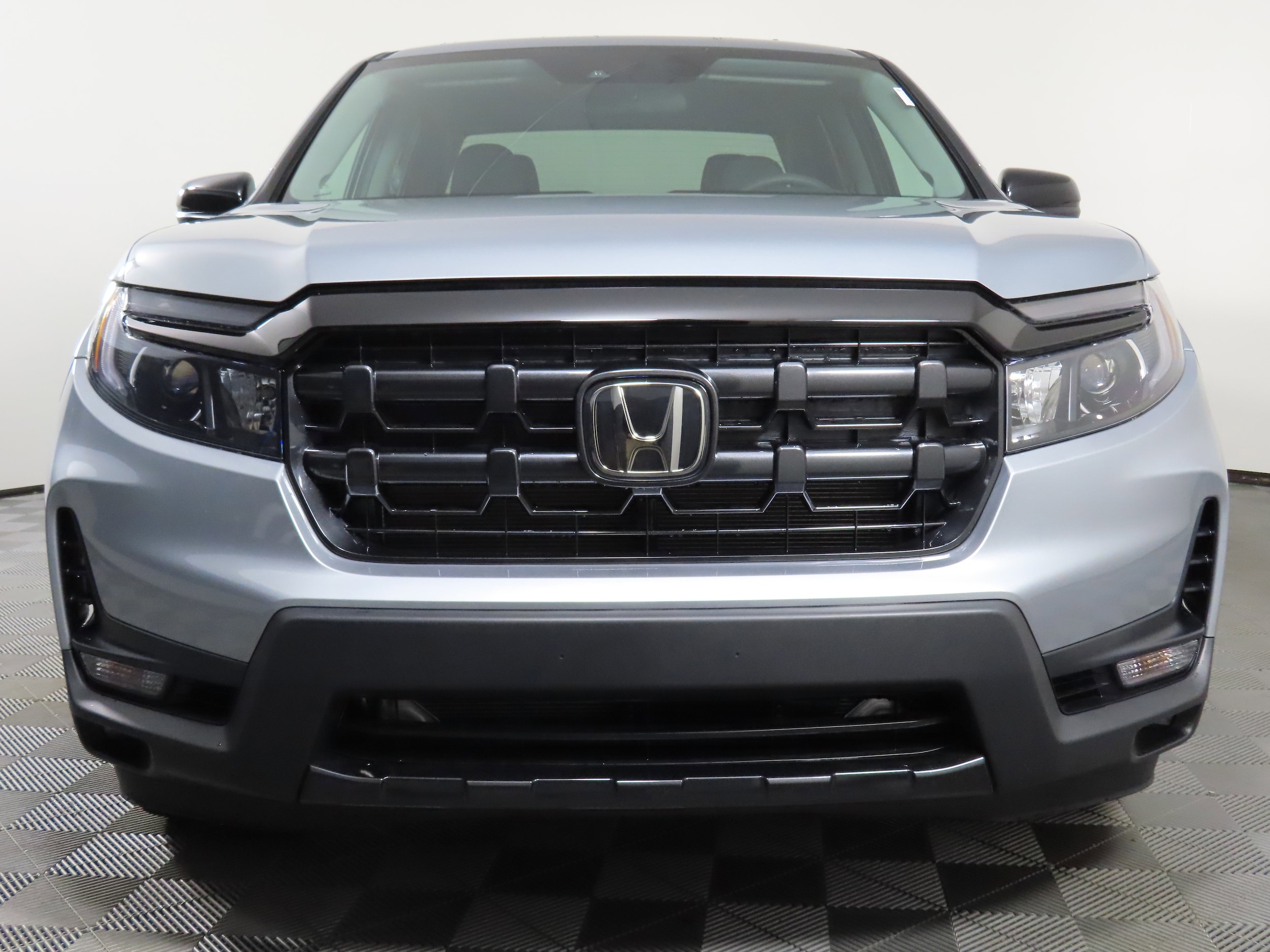2026 Honda Ridgeline Sport - Photo 17