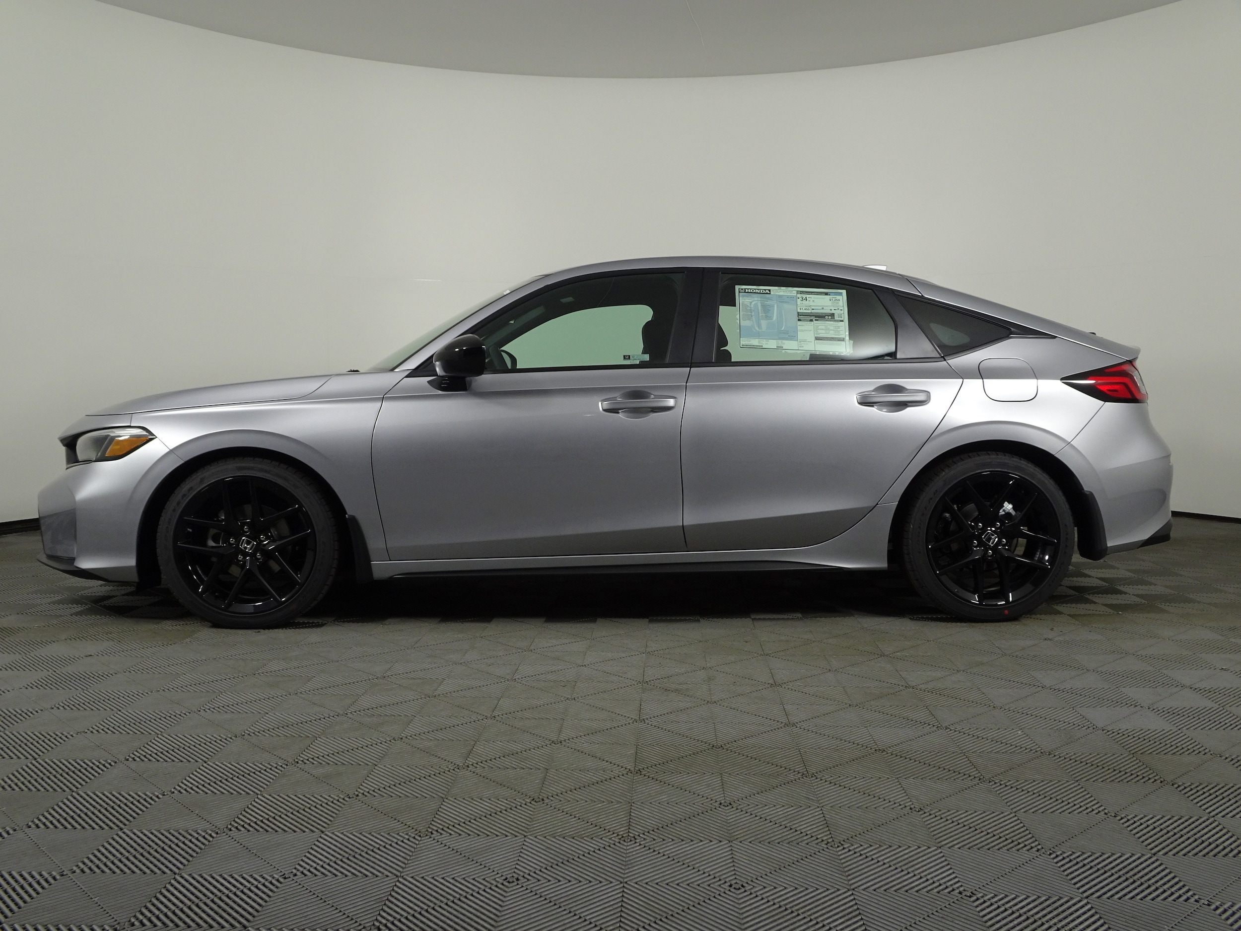 2026 Honda Civic Hatchback Sport - Photo 15