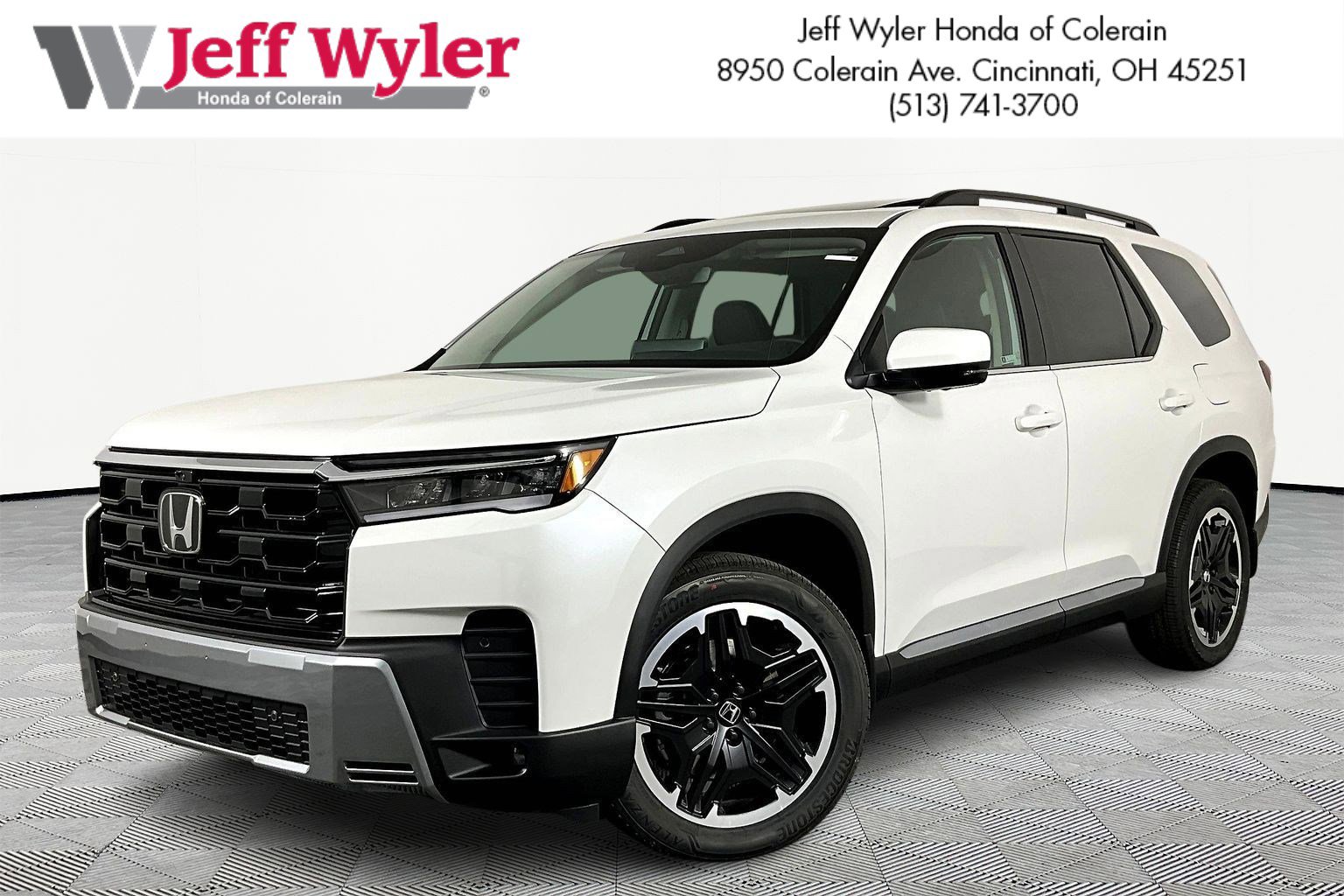 2026 Honda Pilot Touring AWD's photo