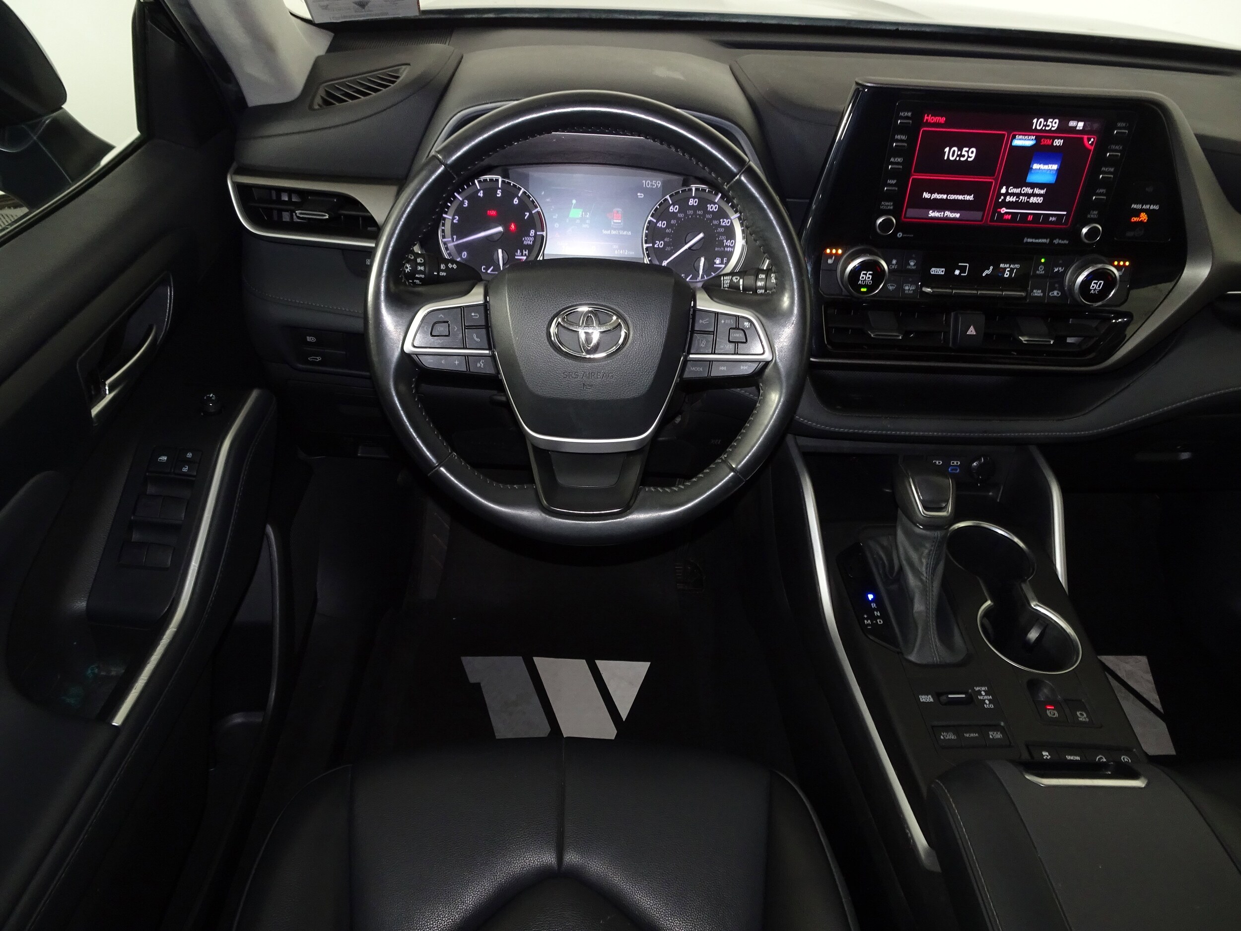 2022 Toyota Highlander XLE photo 4