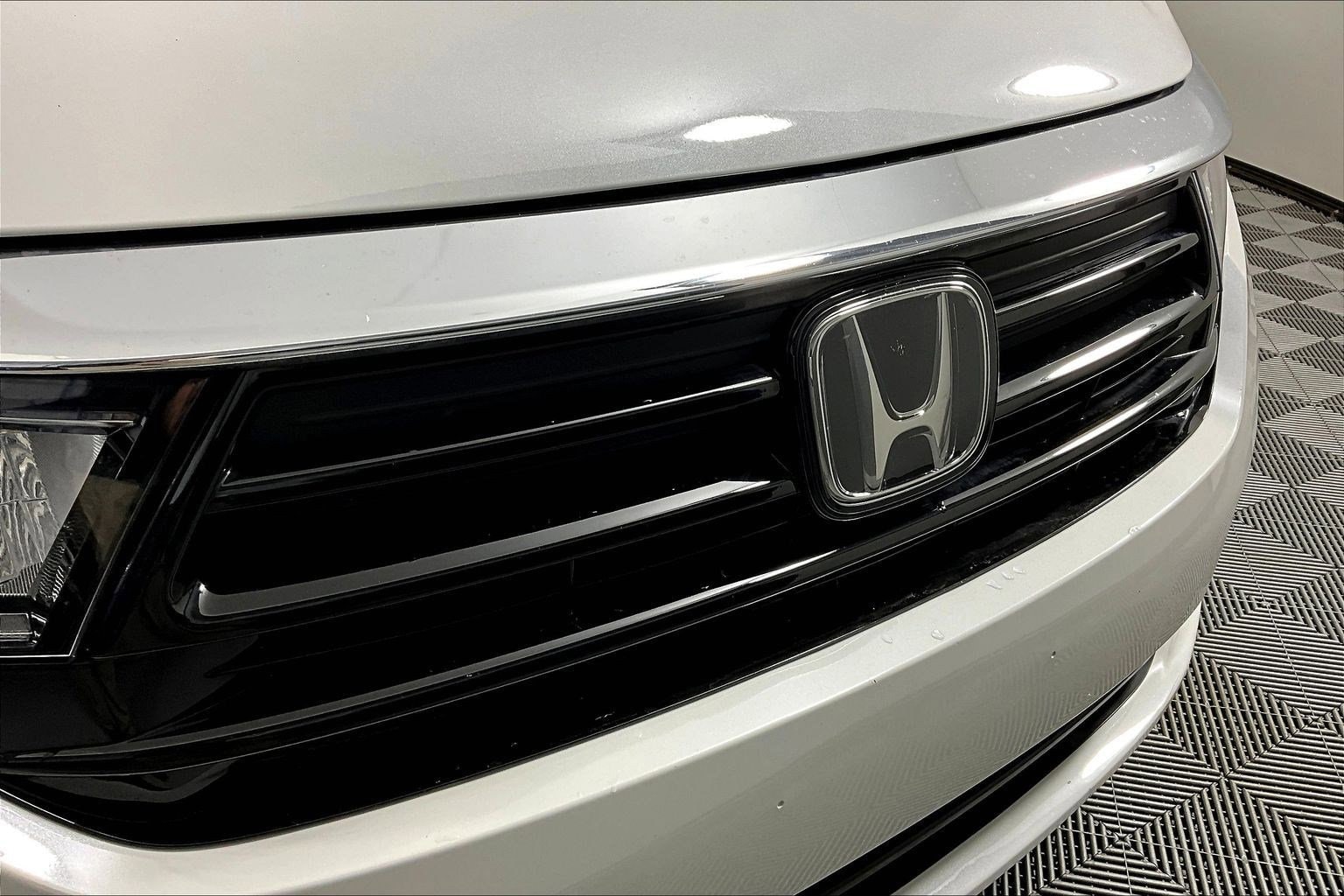 2023 Honda Odyssey Elite - Photo 31